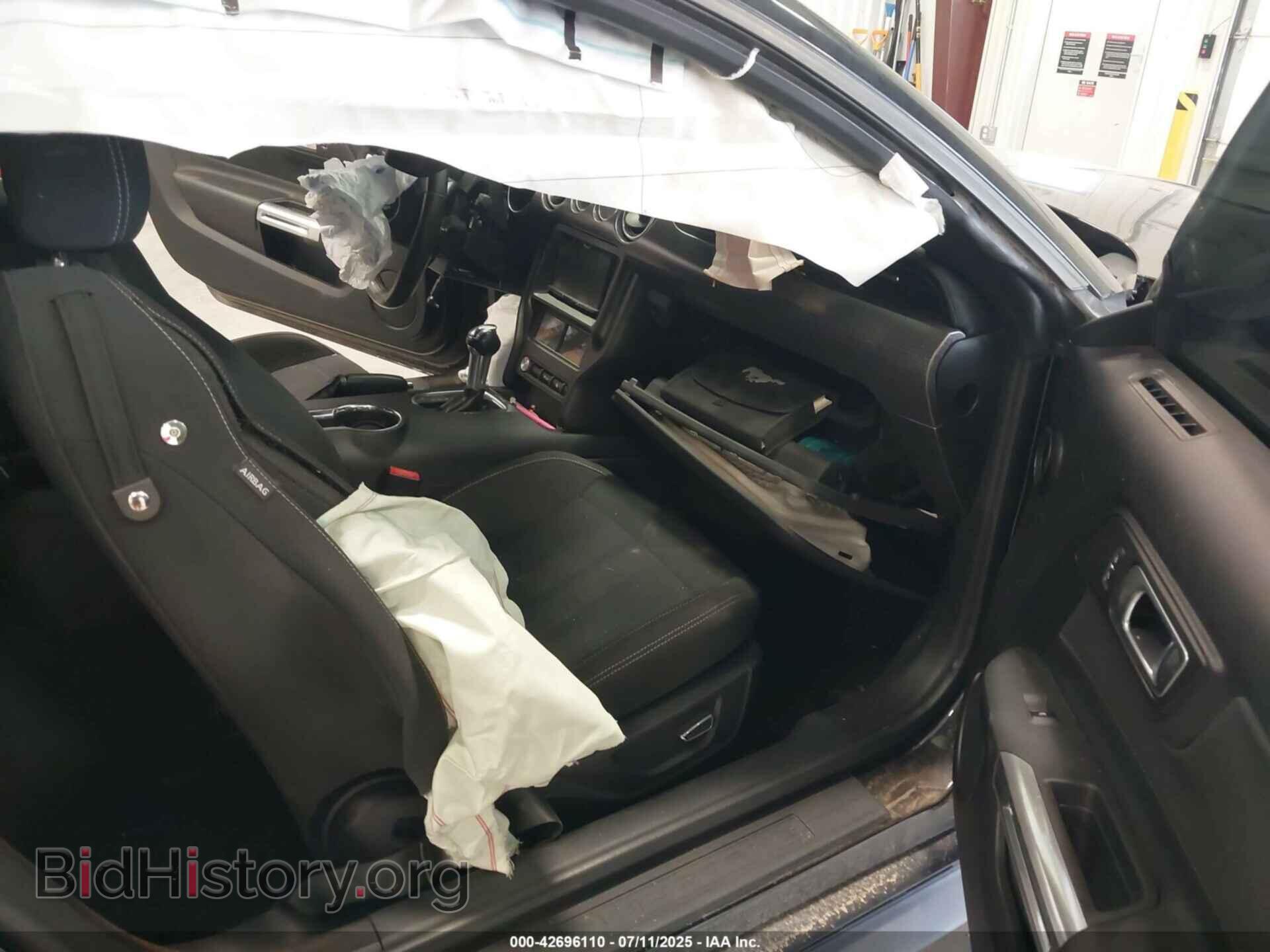 2018 FORD MUSTANG - VIN: 1FA6P8CF7J5137452 - Фото 5