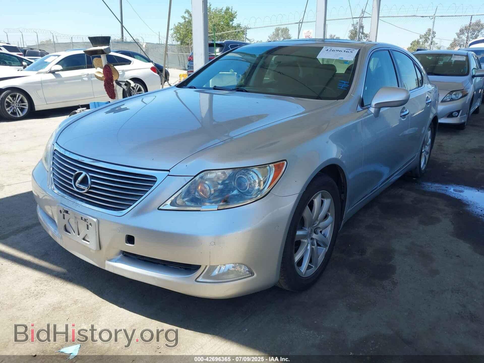 2008 LEXUS LS 460 - VIN: JTHBL46F685082333 - Фото 2