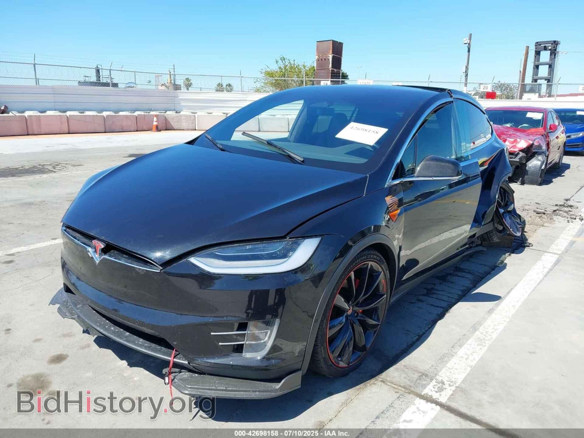 2017 TESLA MODEL X - VIN: 5YJXCBE46HF039637 - Photo 2