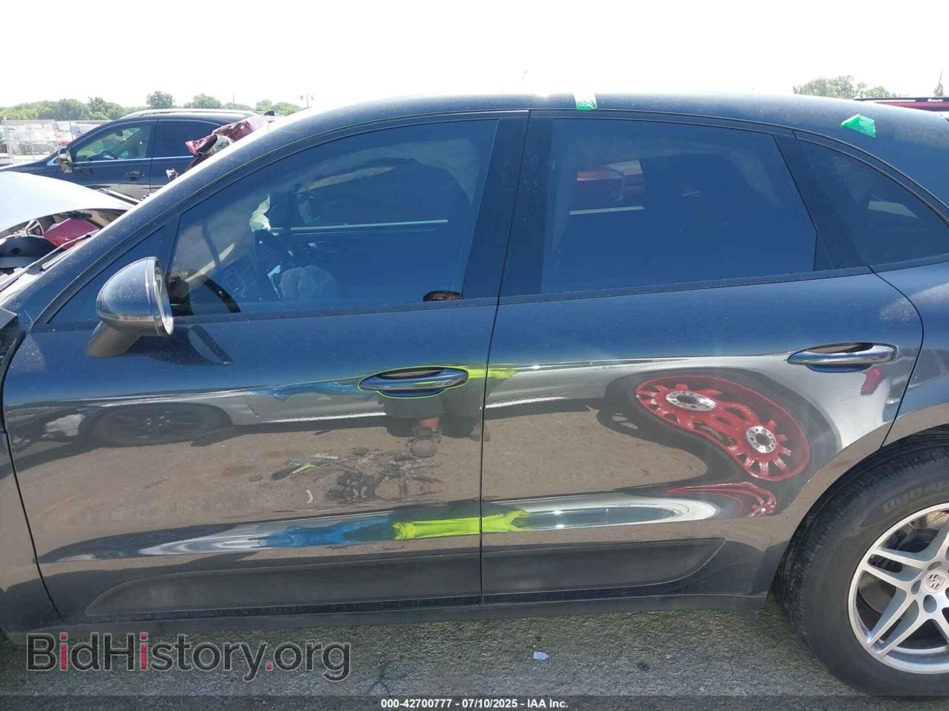 2017 PORSCHE MACAN - VIN: WP1AA2A51HLB04884 - Photo 14