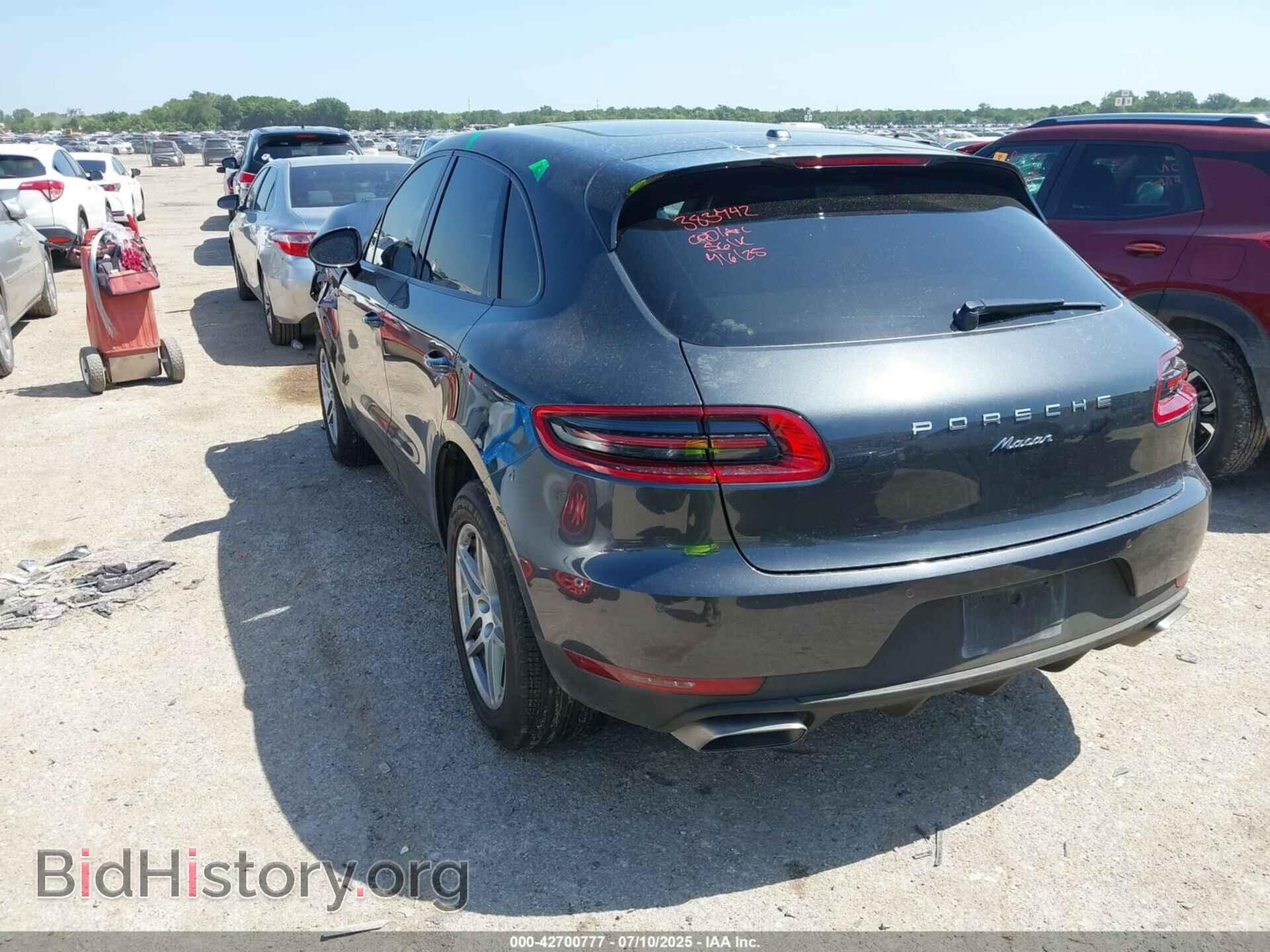 2017 PORSCHE MACAN - VIN: WP1AA2A51HLB04884 - Photo 3