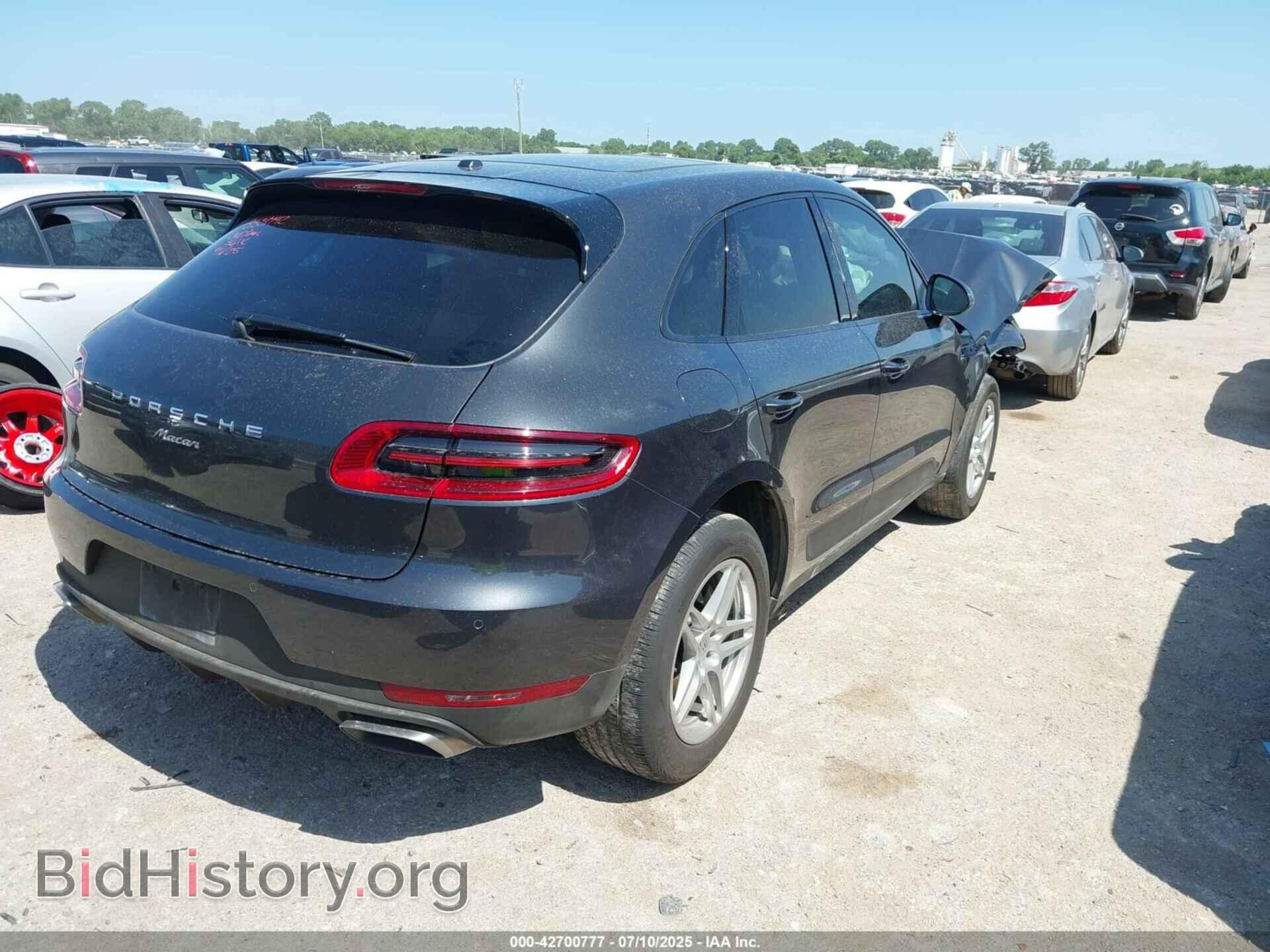 2017 PORSCHE MACAN - VIN: WP1AA2A51HLB04884 - Photo 4