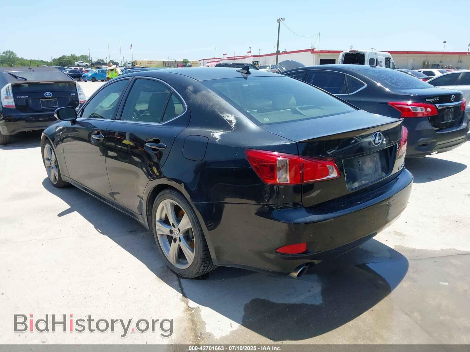 2012 LEXUS IS 250 - VIN: JTHBF5C23C5166231 - Photo 3