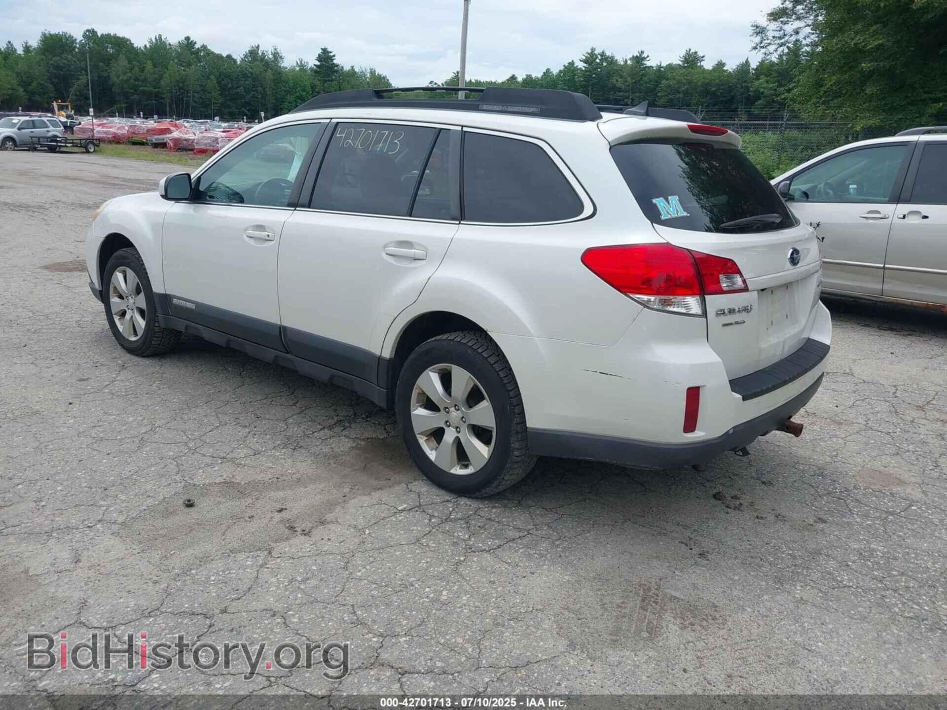 2011 SUBARU OUTBACK - VIN: 4S4BRBLC2B3400042 - Фото 3