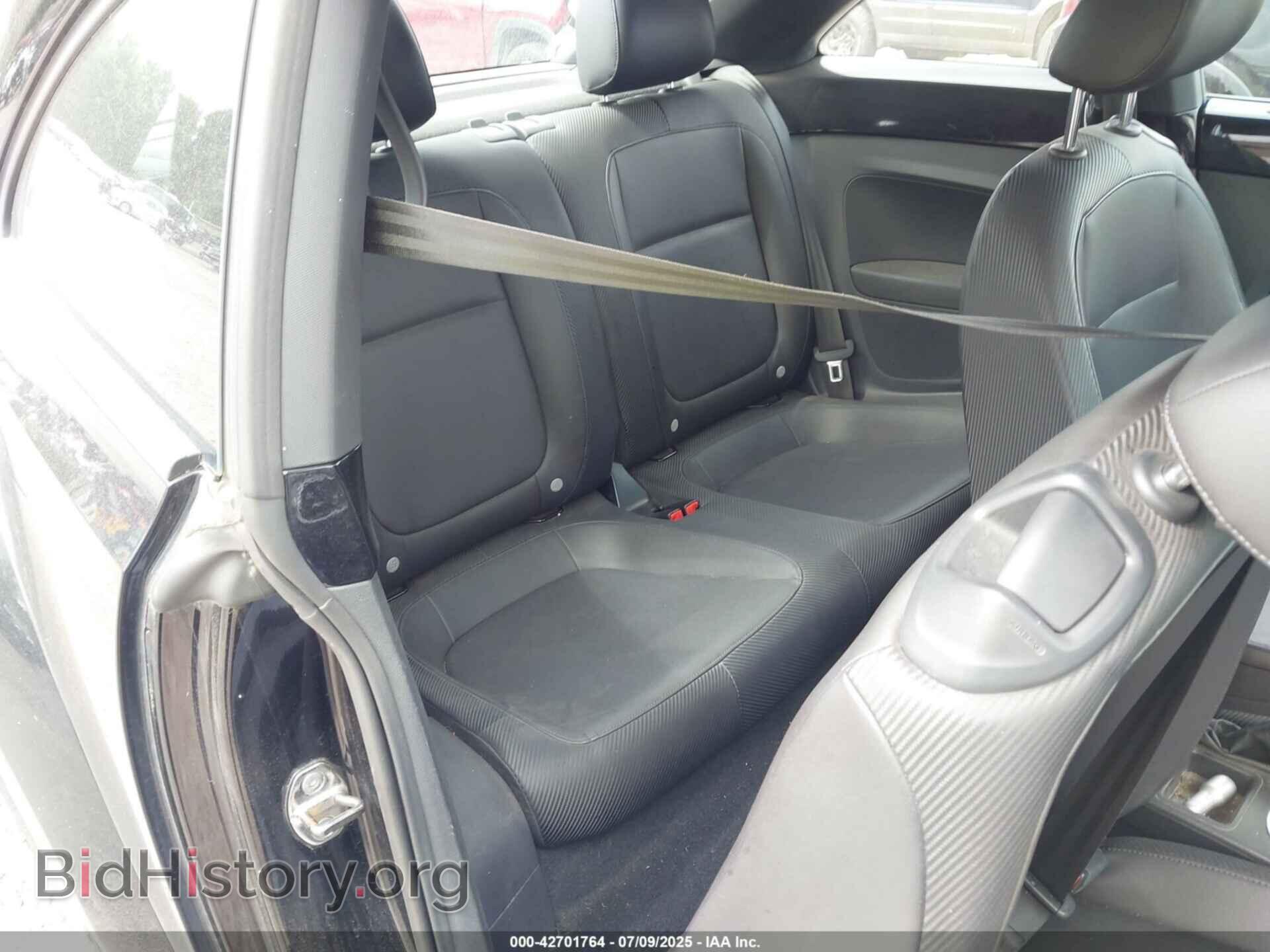 2012 VOLKSWAGEN BEETLE - VIN: 3VWJP7AT0CM635283 - Фото 8