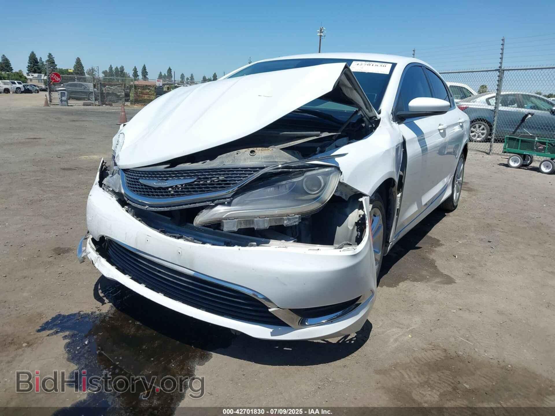 2015 CHRYSLER 200 - VIN: 1C3CCCABXFN603267 - Фото 2