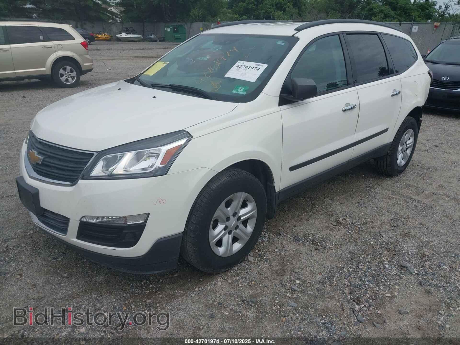2014 CHEVROLET TRAVERSE - VIN: 1GNKRFED0EJ305388 - Фото 2