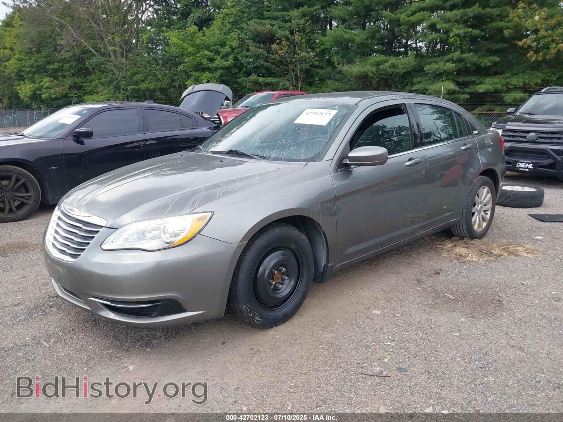 2012 CHRYSLER 200 - VIN: 1C3CCBBB9CN283587 - Фото 2