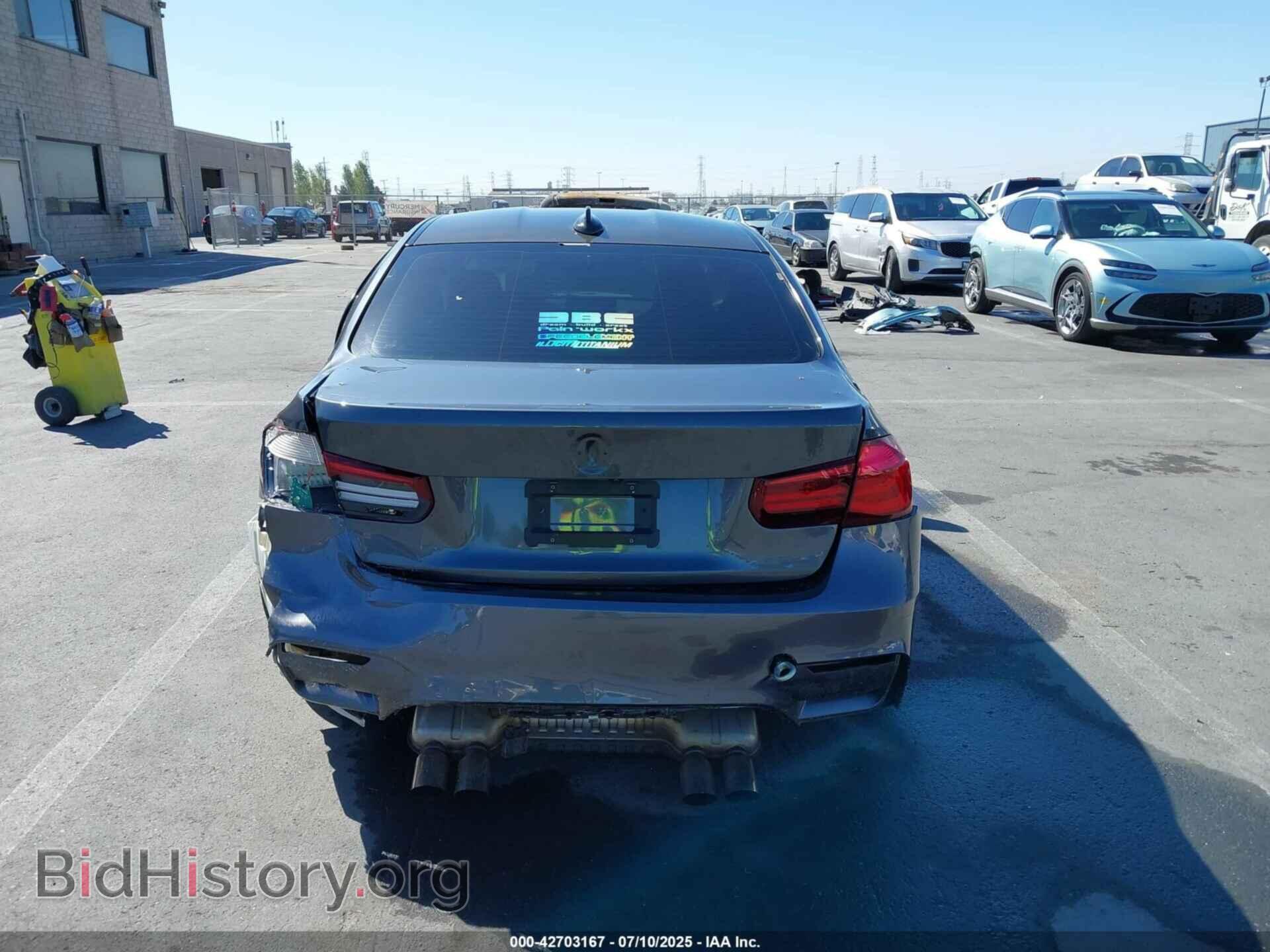 2018 BMW M3 - VIN: WBS8M9C58J5L00188 - Photo 17