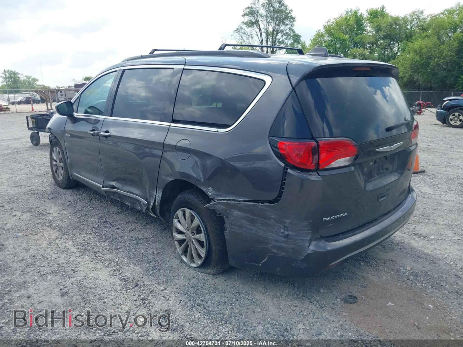 2017 CHRYSLER PACIFICA - VIN: 2C4RC1BG7HR613720 - Фото 3