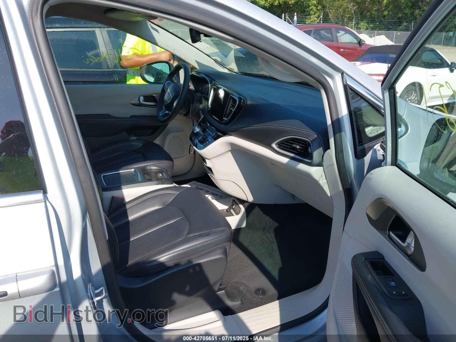 2023 CHRYSLER PACIFICA - VIN: 2C4RC1BG4PR516585 - Фото 5