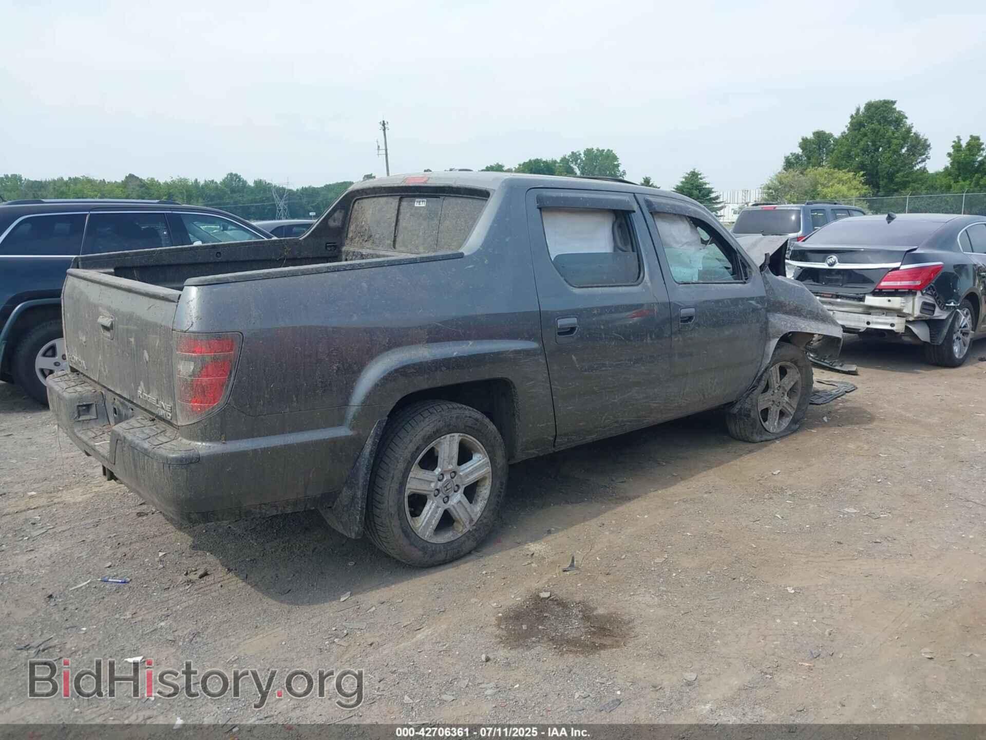 2013 HONDA RIDGELINE - VIN: 5FPYK1F56DB004834 - Фото 4