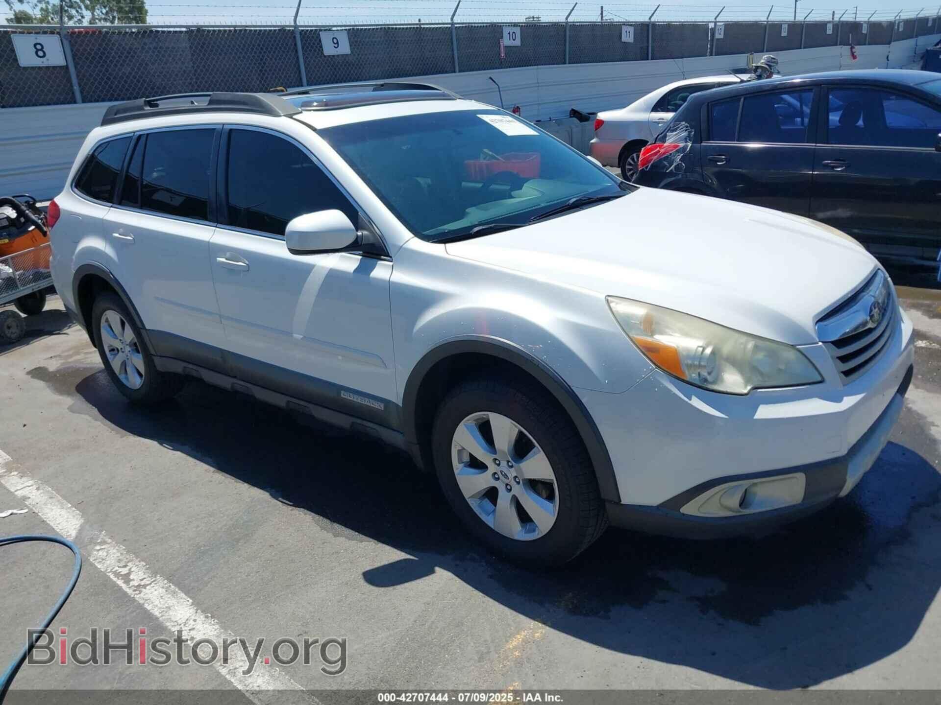 Фотография 4S4BRBKCXC3270725 - SUBARU OUTBACK 2012