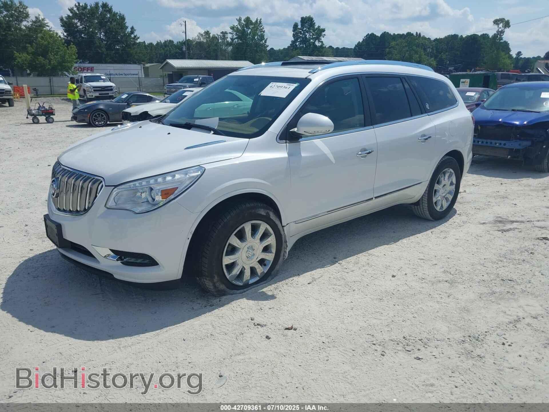2017 BUICK ENCLAVE - VIN: 5GAKRBKD4HJ270091 - Фото 2