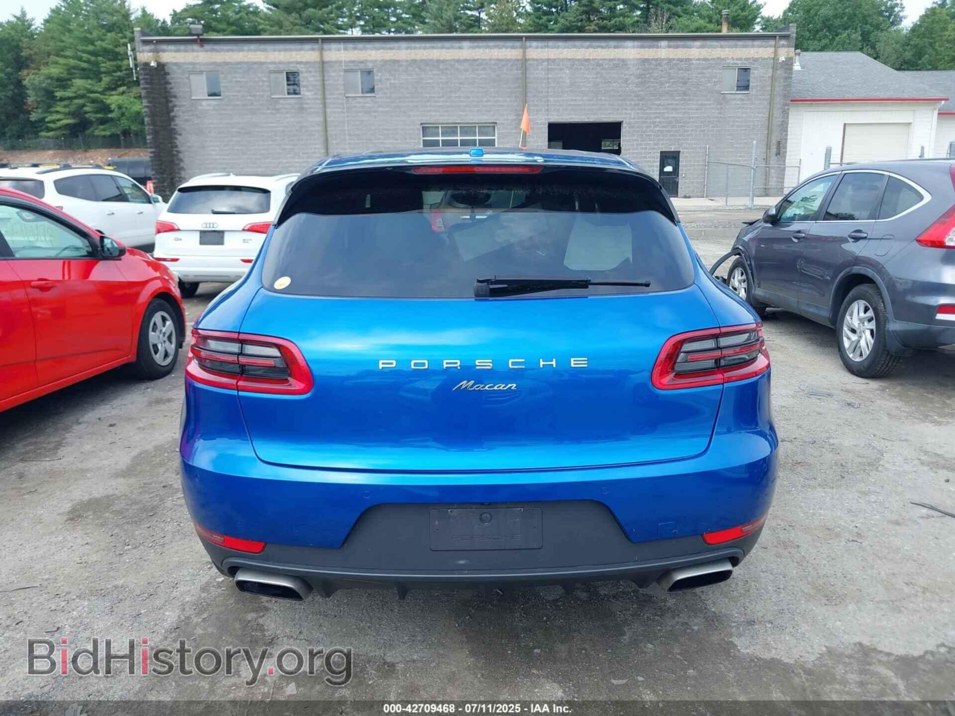2017 PORSCHE MACAN - VIN: WP1AA2A57HLB01925 - Photo 16