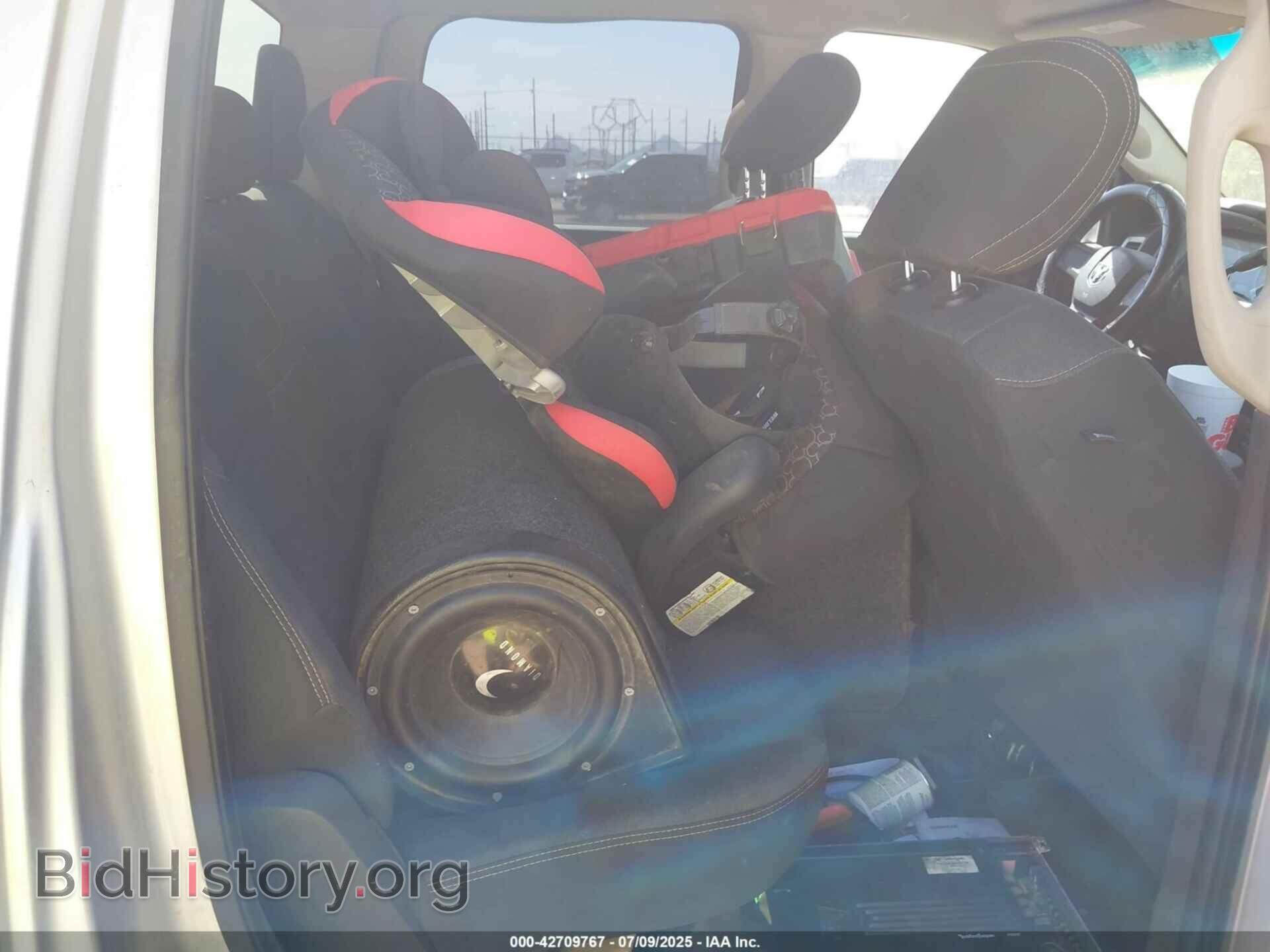 2010 DODGE RAM 1500 - VIN: 1D7RV1CP4AS183860 - Фото 8