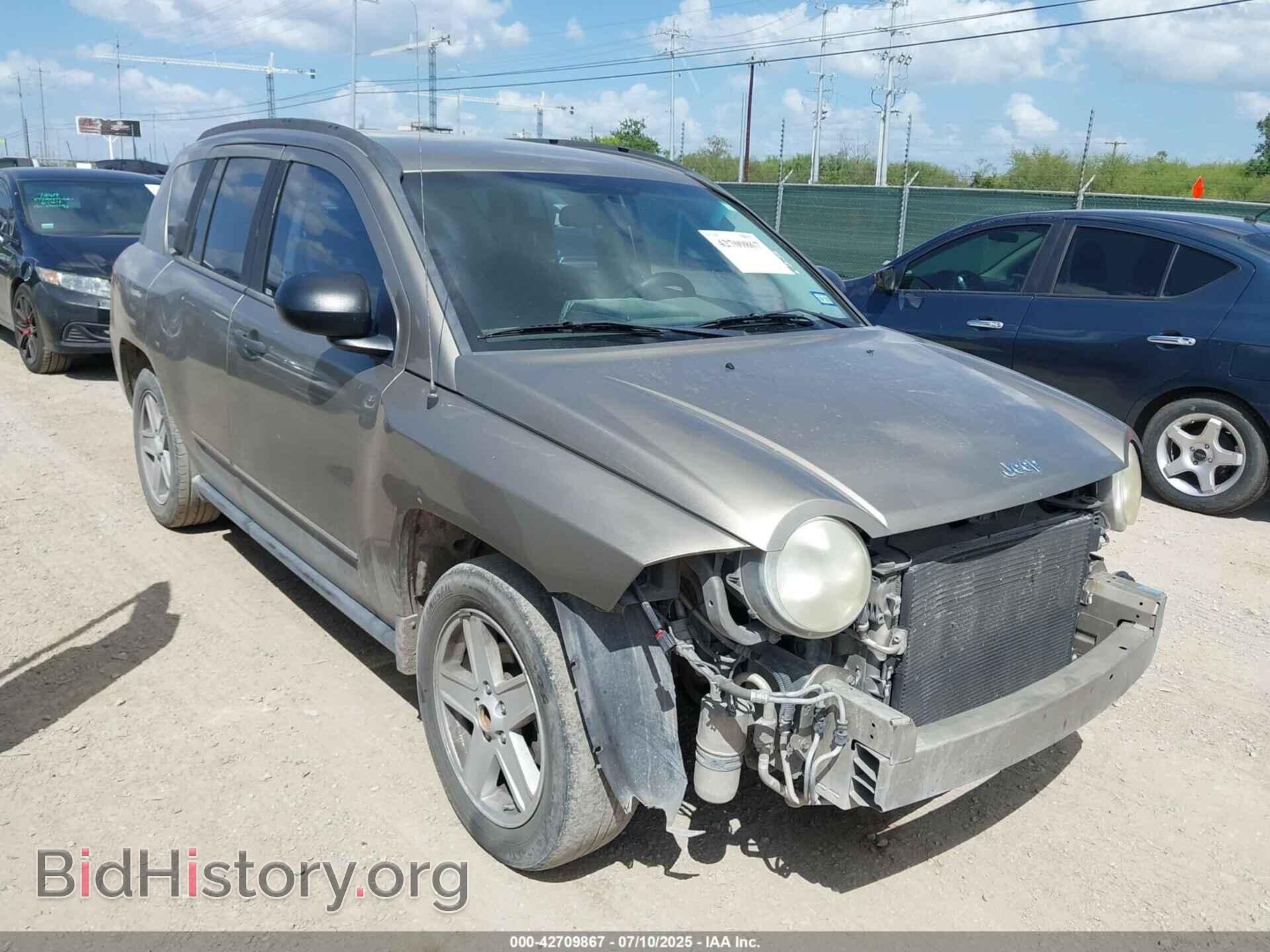 Фотография 1J8FT47048D603481 - JEEP COMPASS 2008
