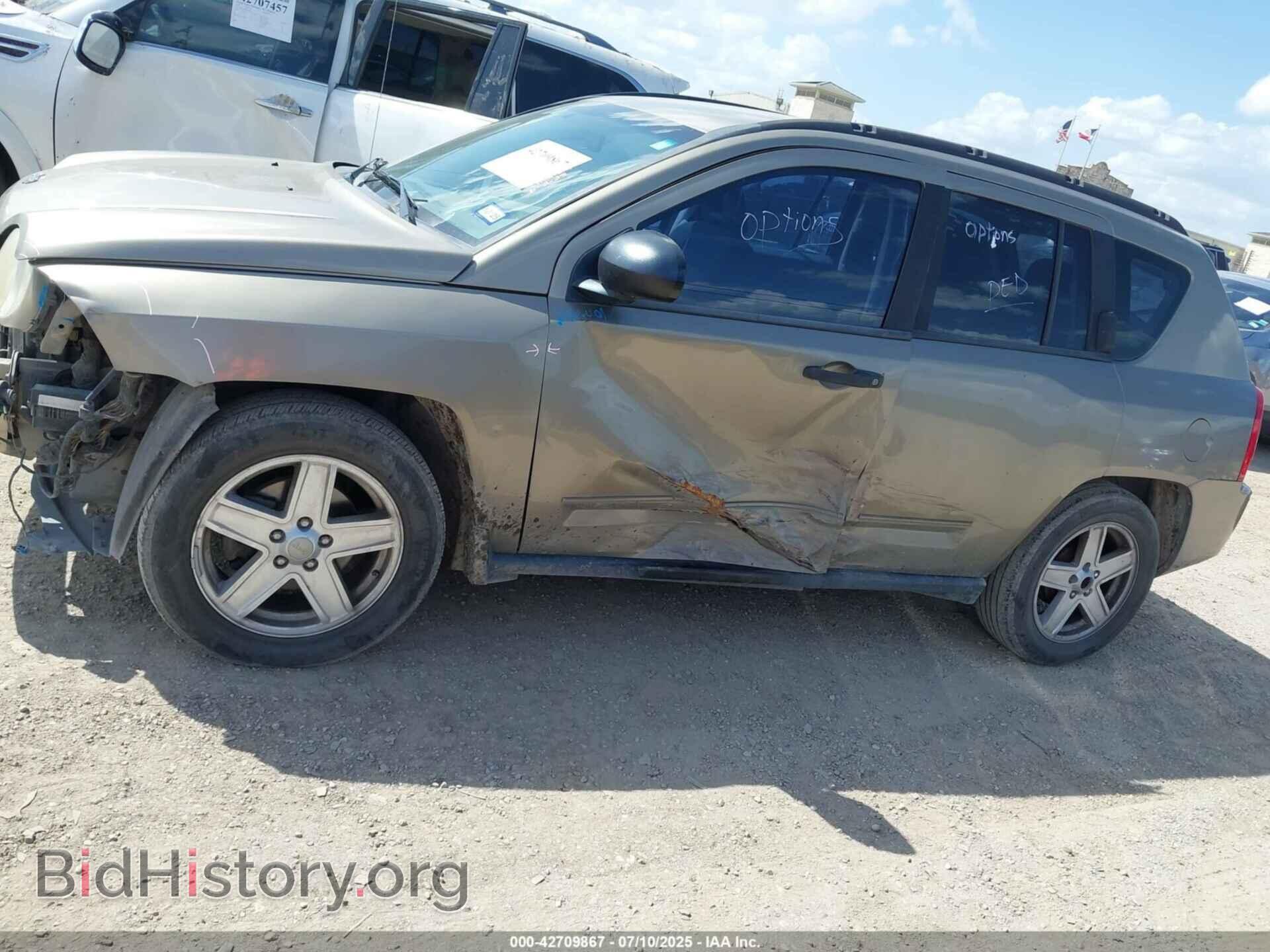 2008 JEEP COMPASS - VIN: 1J8FT47048D603481 - Фото 13