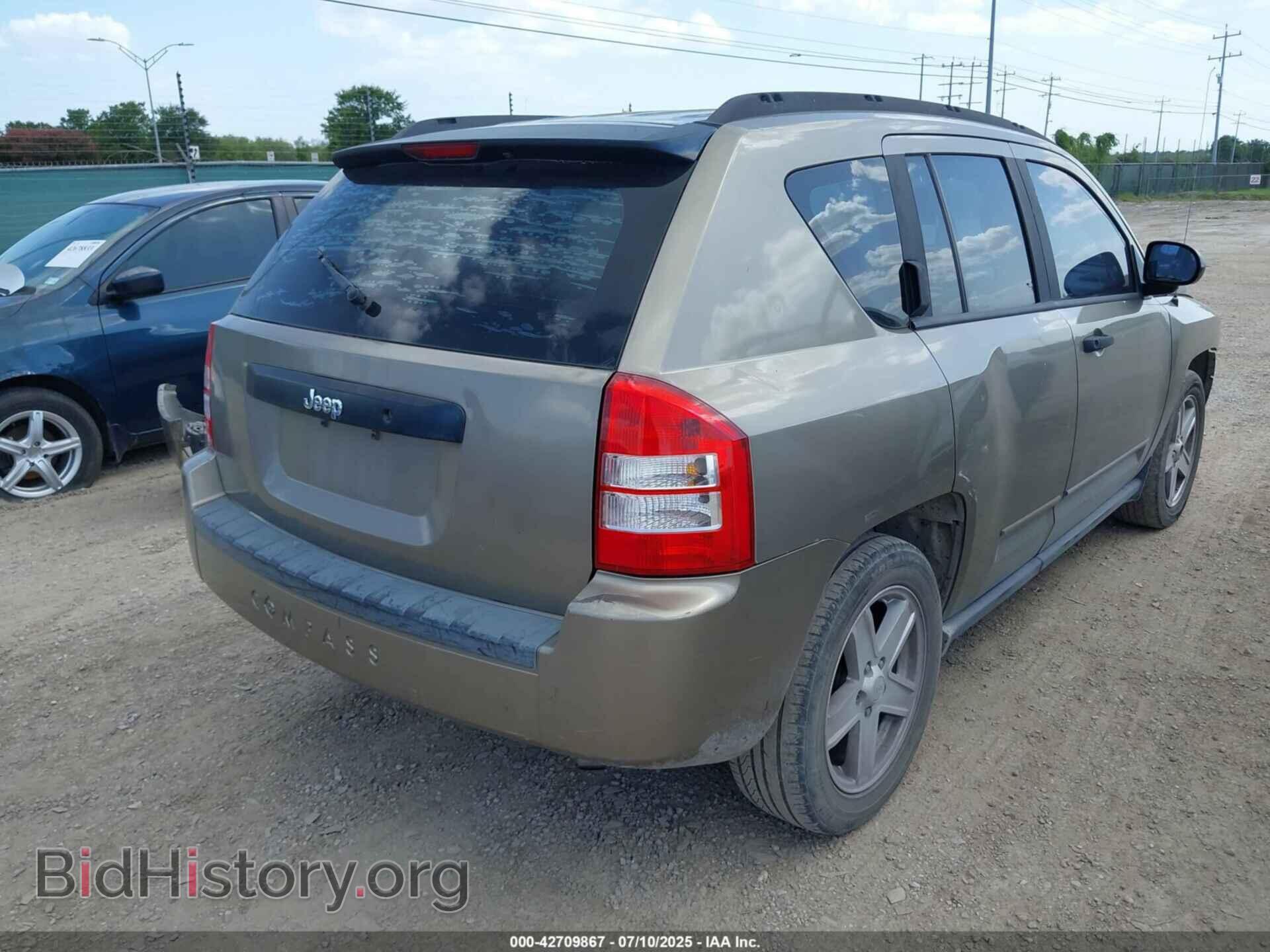 2008 JEEP COMPASS - VIN: 1J8FT47048D603481 - Фото 3