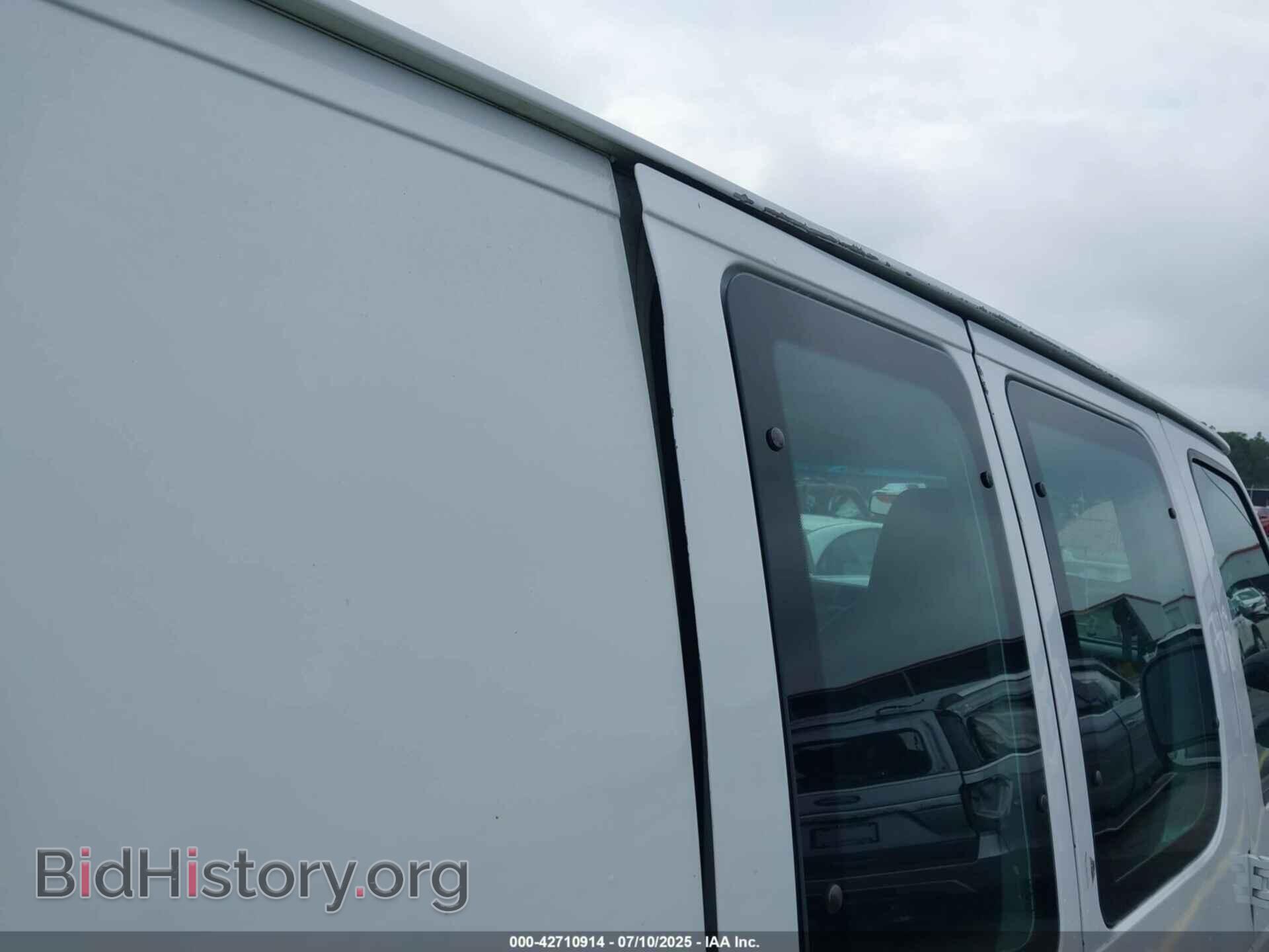 2011 FORD E-250 - VIN: 1FTNE2EL3BDB39671 - Photo 13