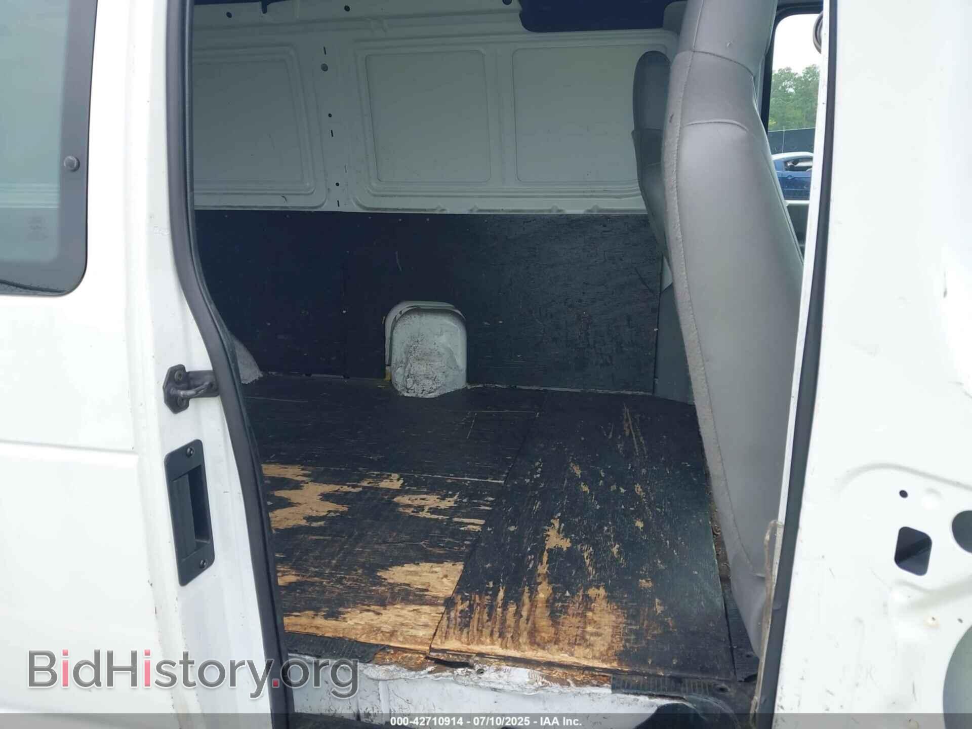 2011 FORD E-250 - VIN: 1FTNE2EL3BDB39671 - Photo 8