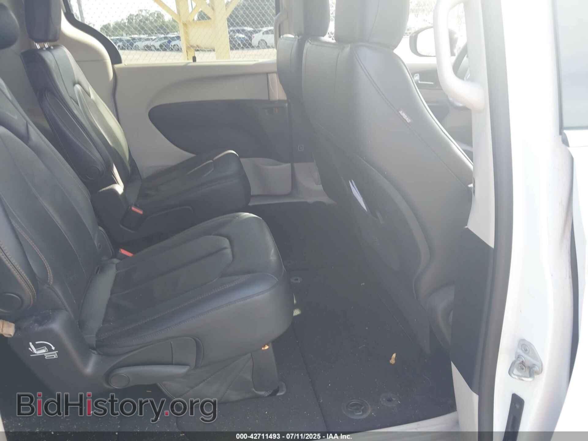 2019 CHRYSLER PACIFICA - VIN: 2C4RC1BG7KR625129 - Фото 8