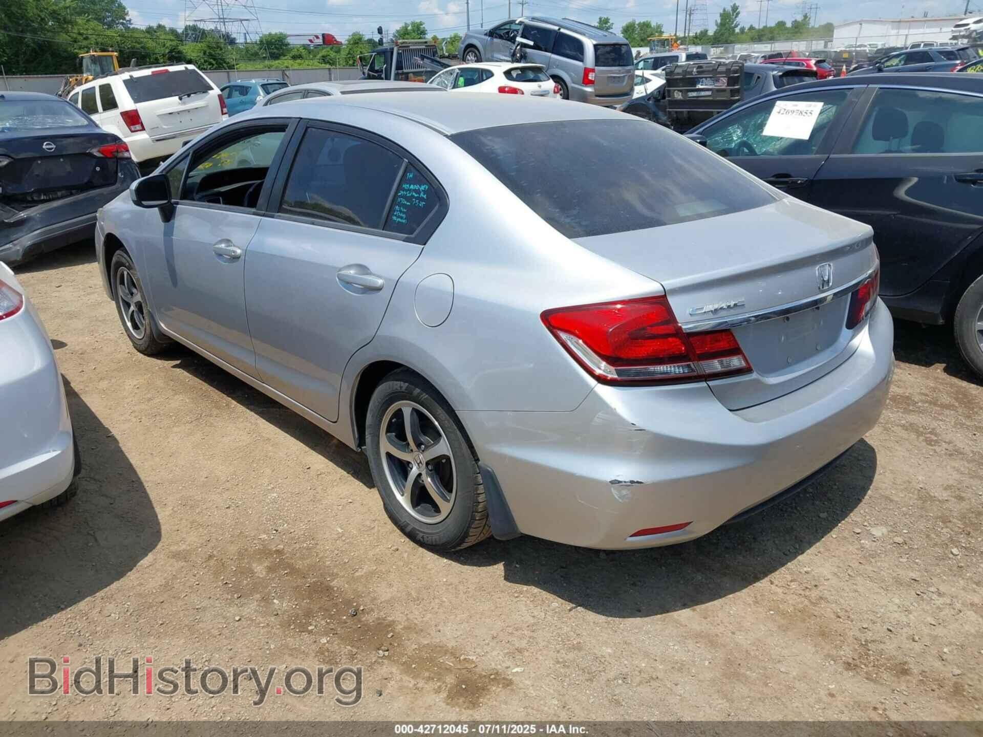 2015 HONDA CIVIC - VIN: 19XFB2F73FE104907 - Фото 3