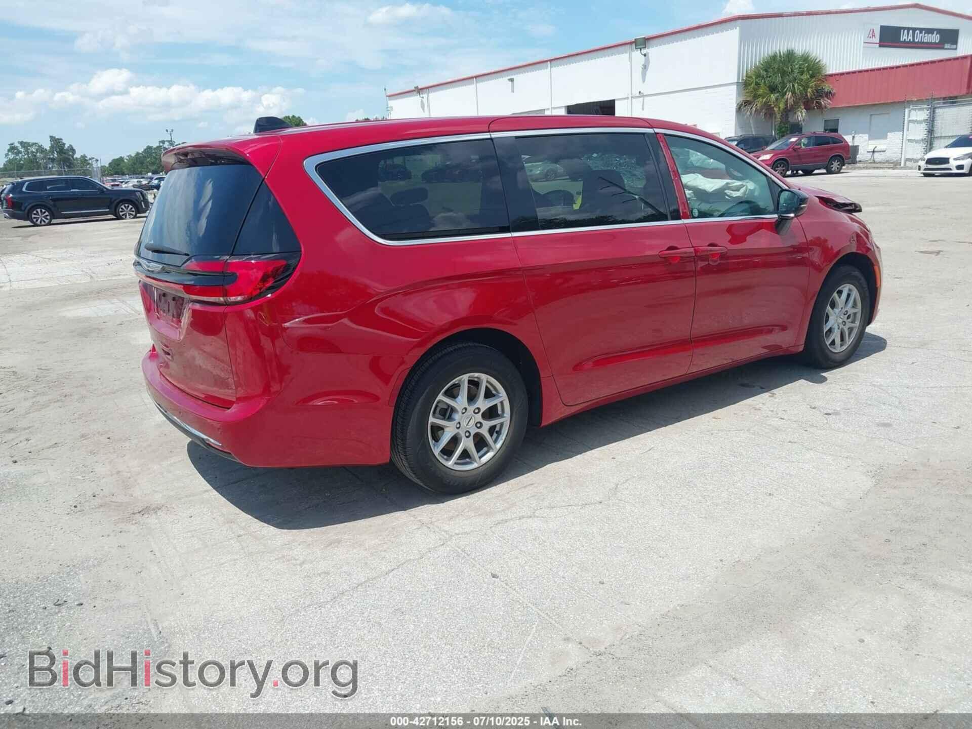 2025 CHRYSLER PACIFICA - VIN: 2C4RC1BG0SR544571 - Фото 4
