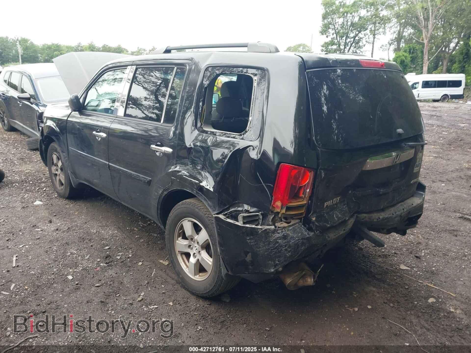 2011 HONDA PILOT - VIN: 5FNYF4H78BB067797 - Фото 3