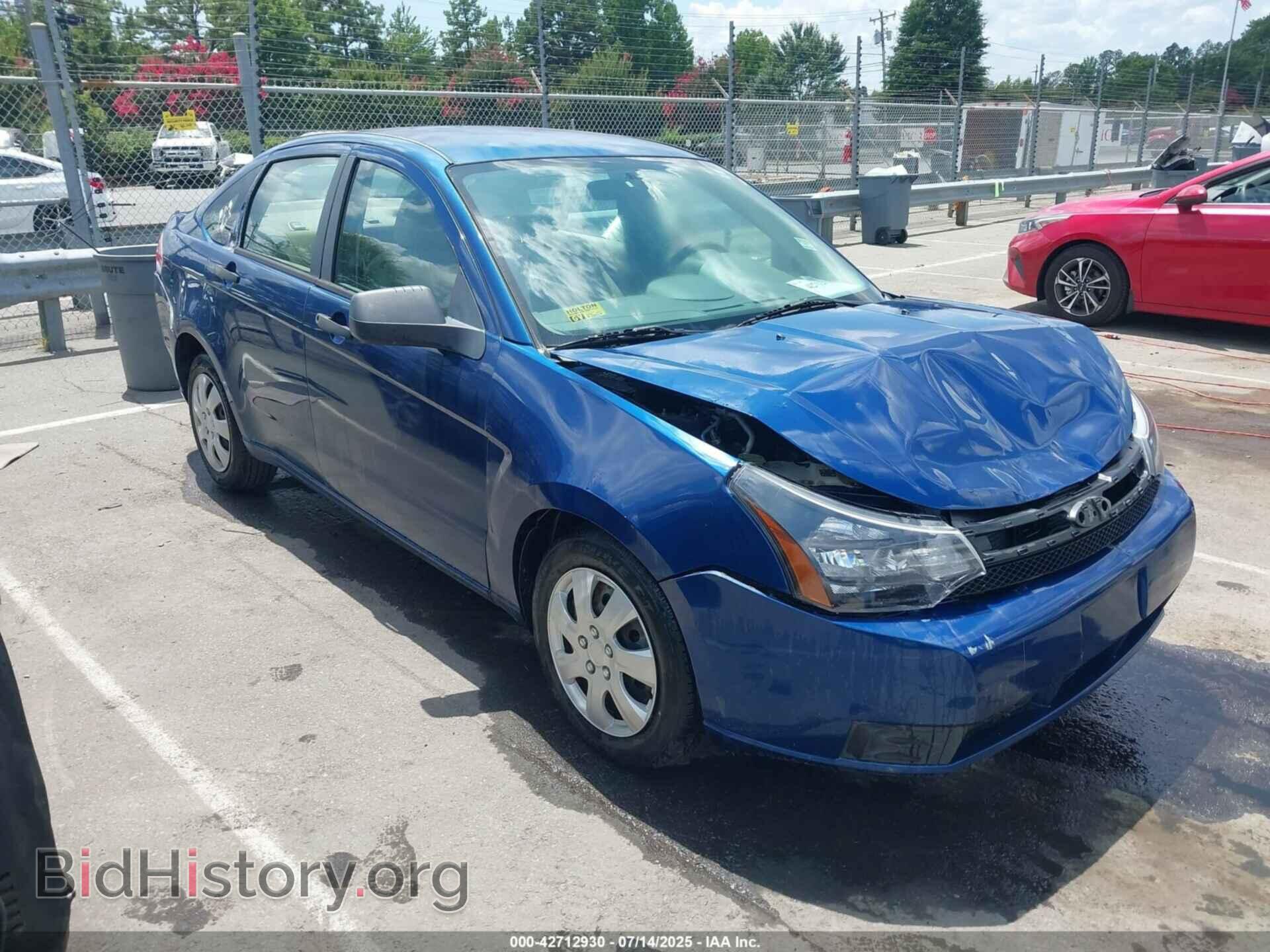 Фотография 1FAHP34N28W148154 - FORD FOCUS 2008