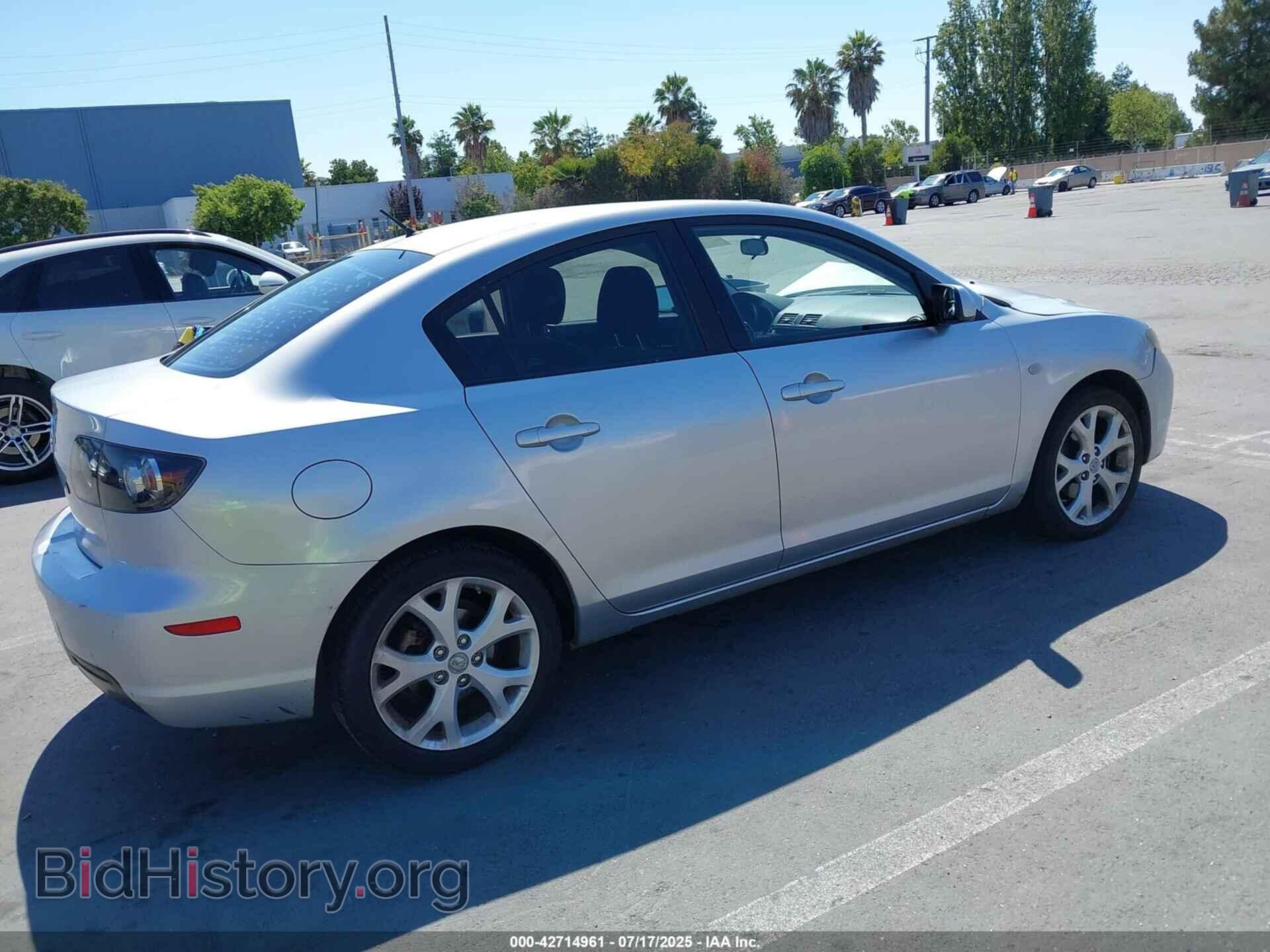2008 MAZDA MAZDA3 - VIN: JM1BK32F581158636 - Фото 4