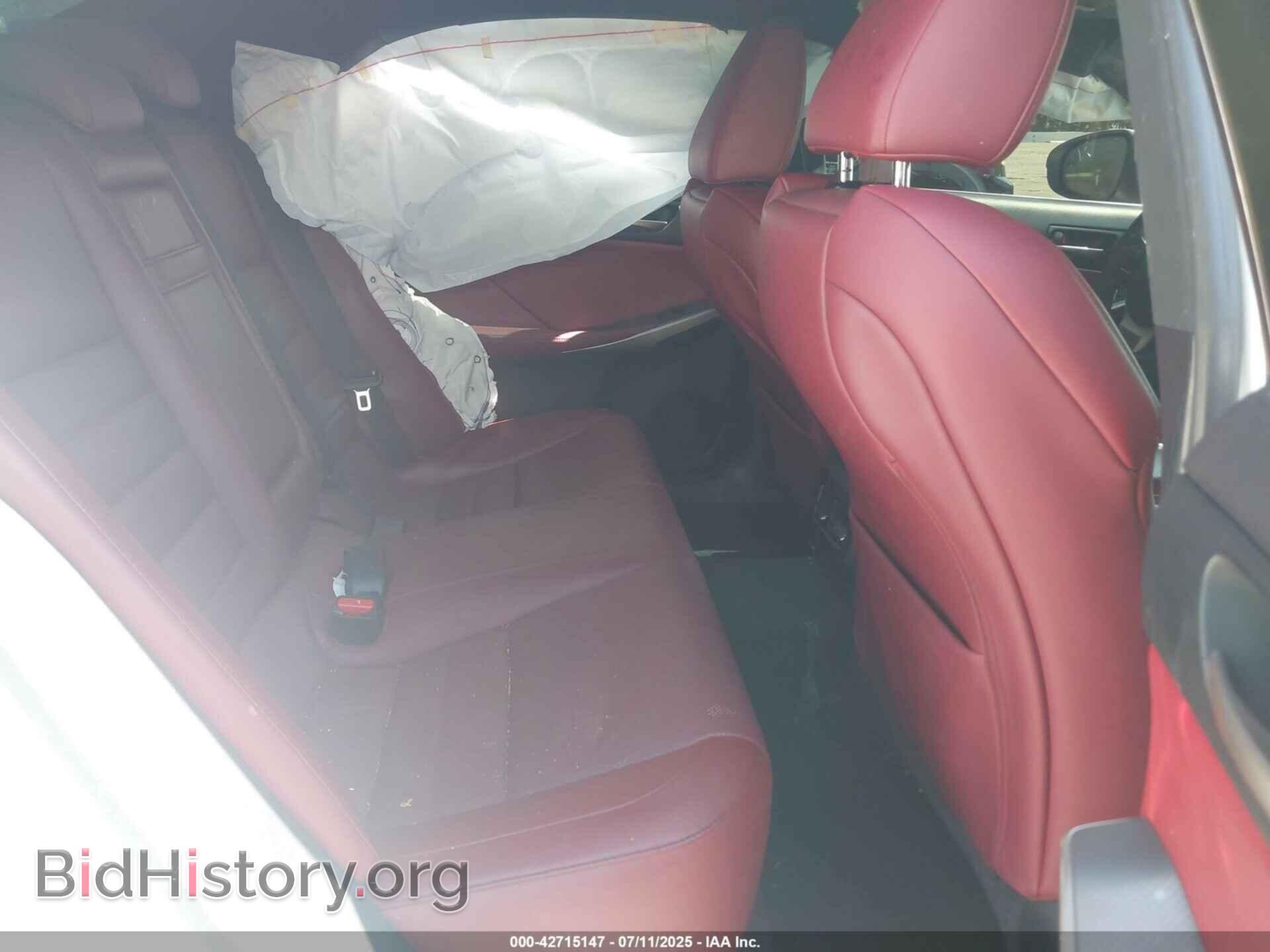 2017 LEXUS IS 200T - VIN: JTHBA1D21H5040446 - Фото 8