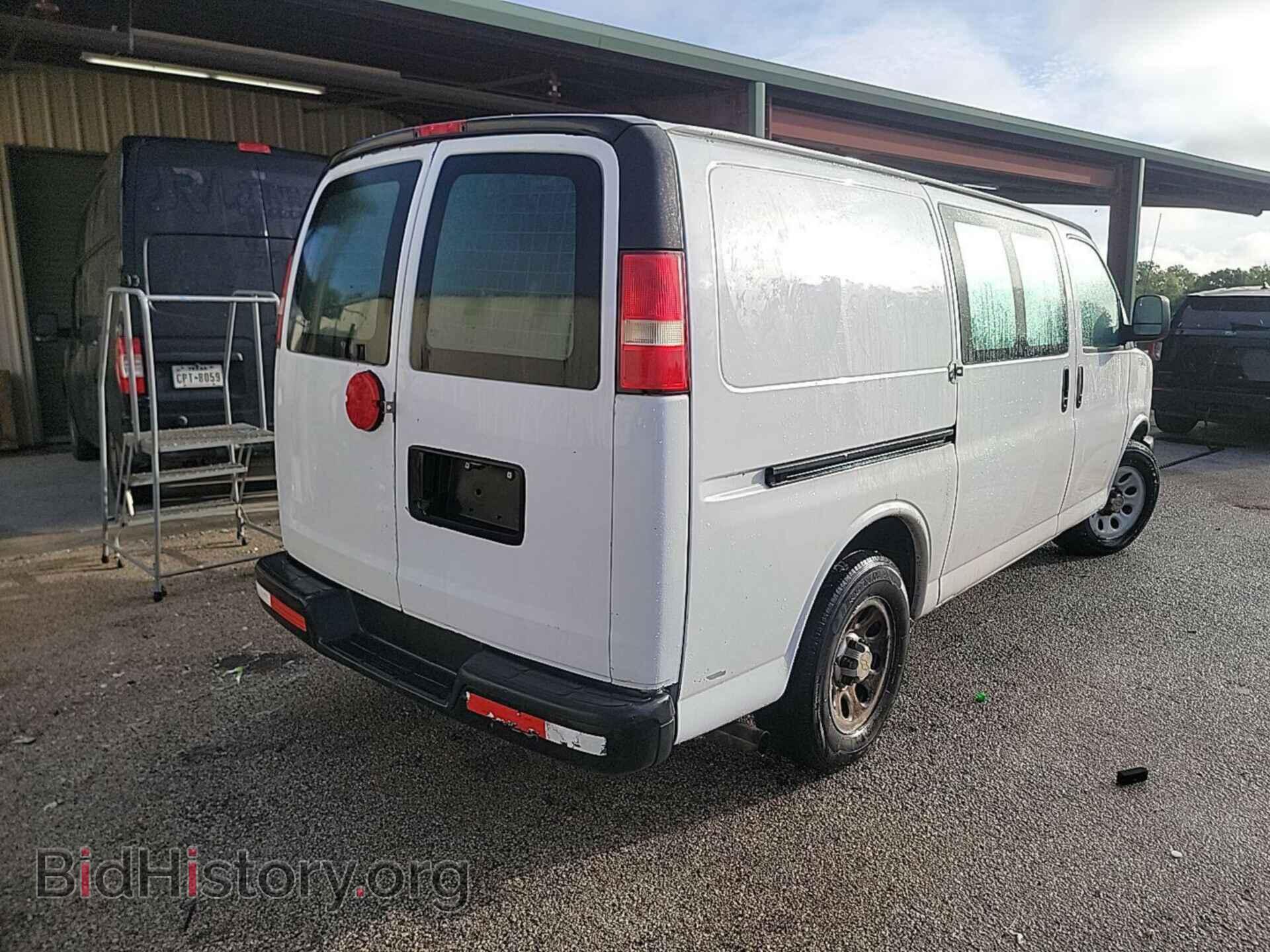 2014 CHEVROLET EXPRESS 1500 - VIN: 1GCSGAFX1E1154815 - Фото 9