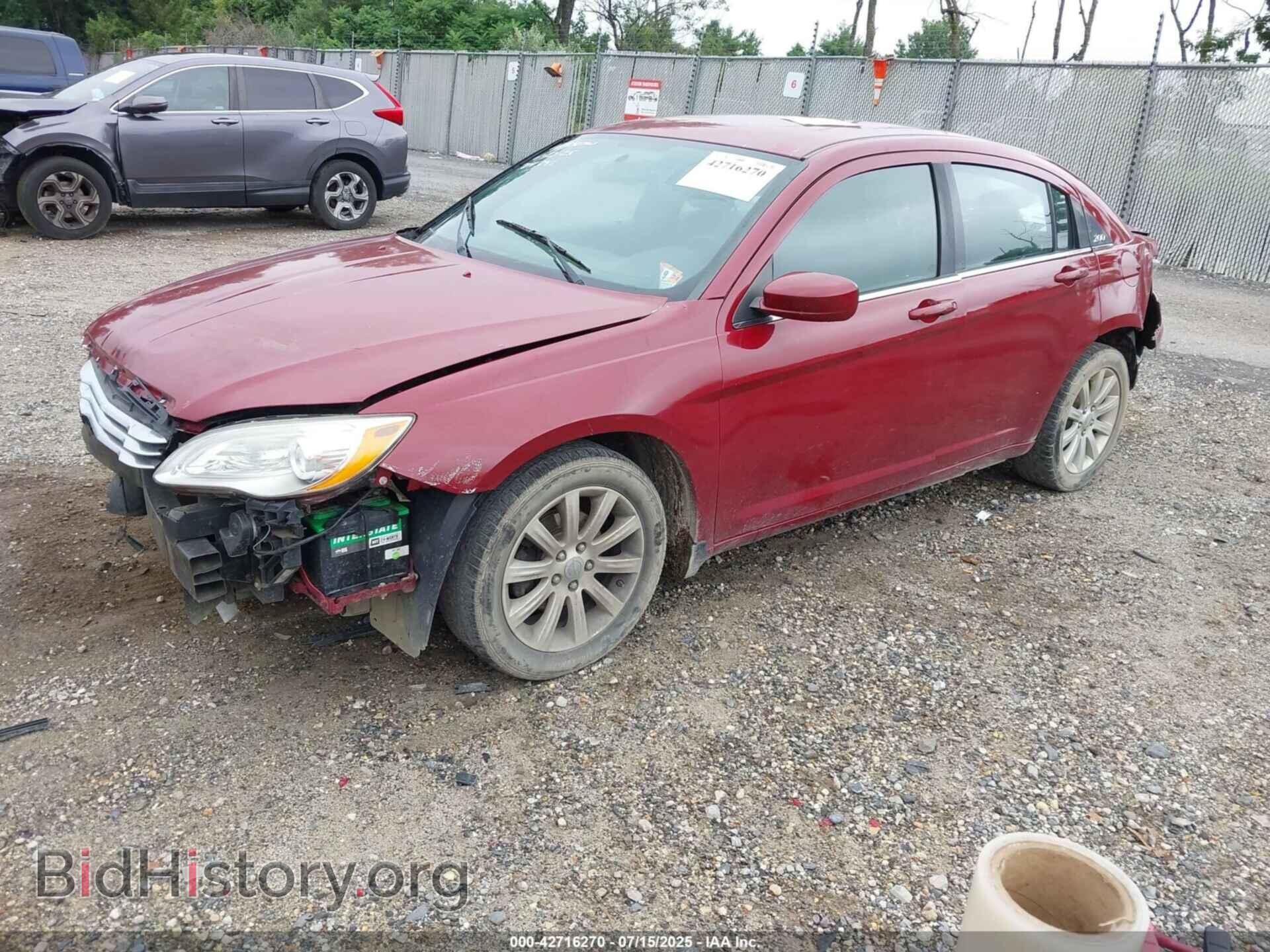 2012 CHRYSLER 200 - VIN: 1C3CCBBB3CN299977 - Фото 2