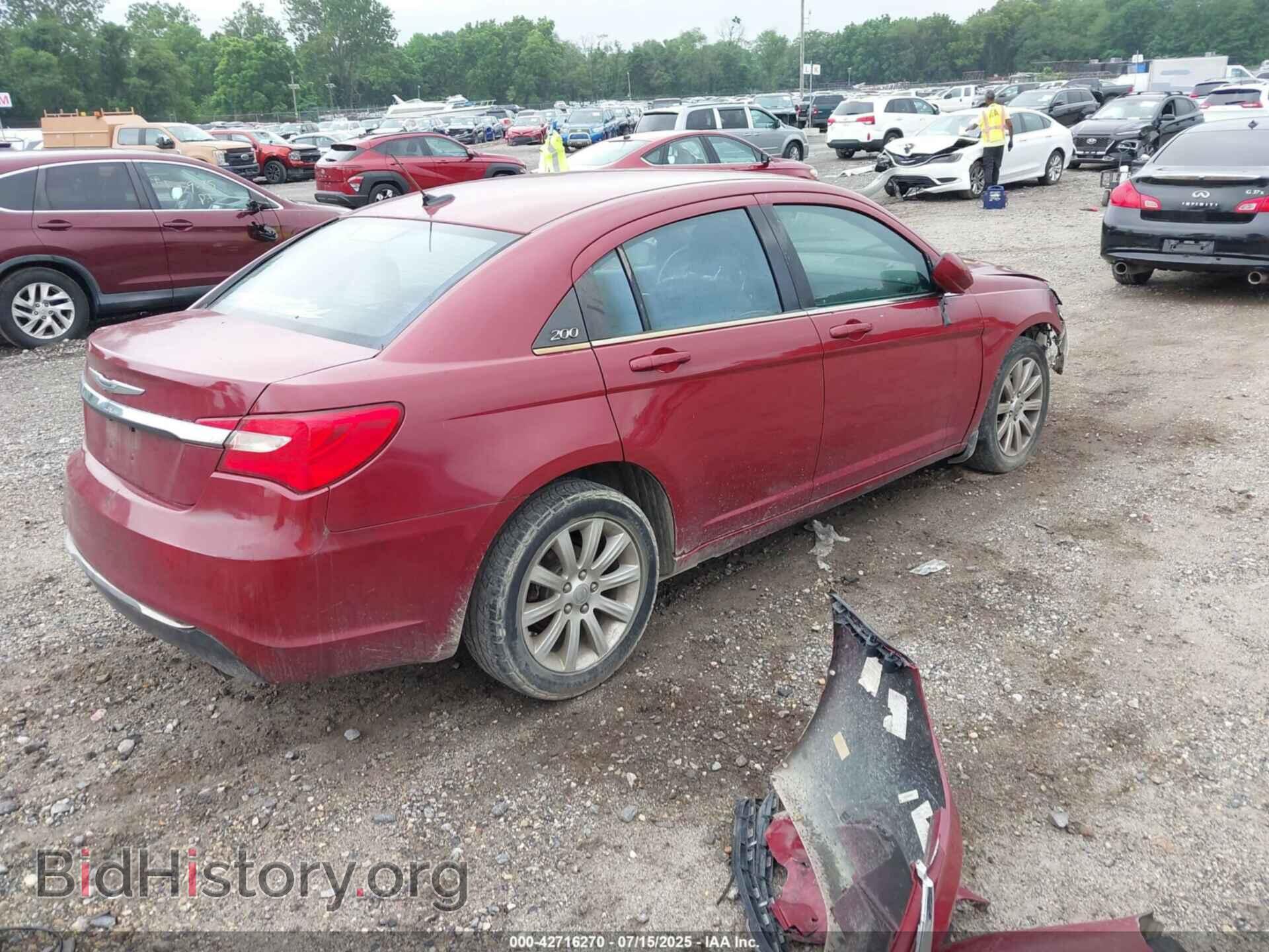 2012 CHRYSLER 200 - VIN: 1C3CCBBB3CN299977 - Фото 4