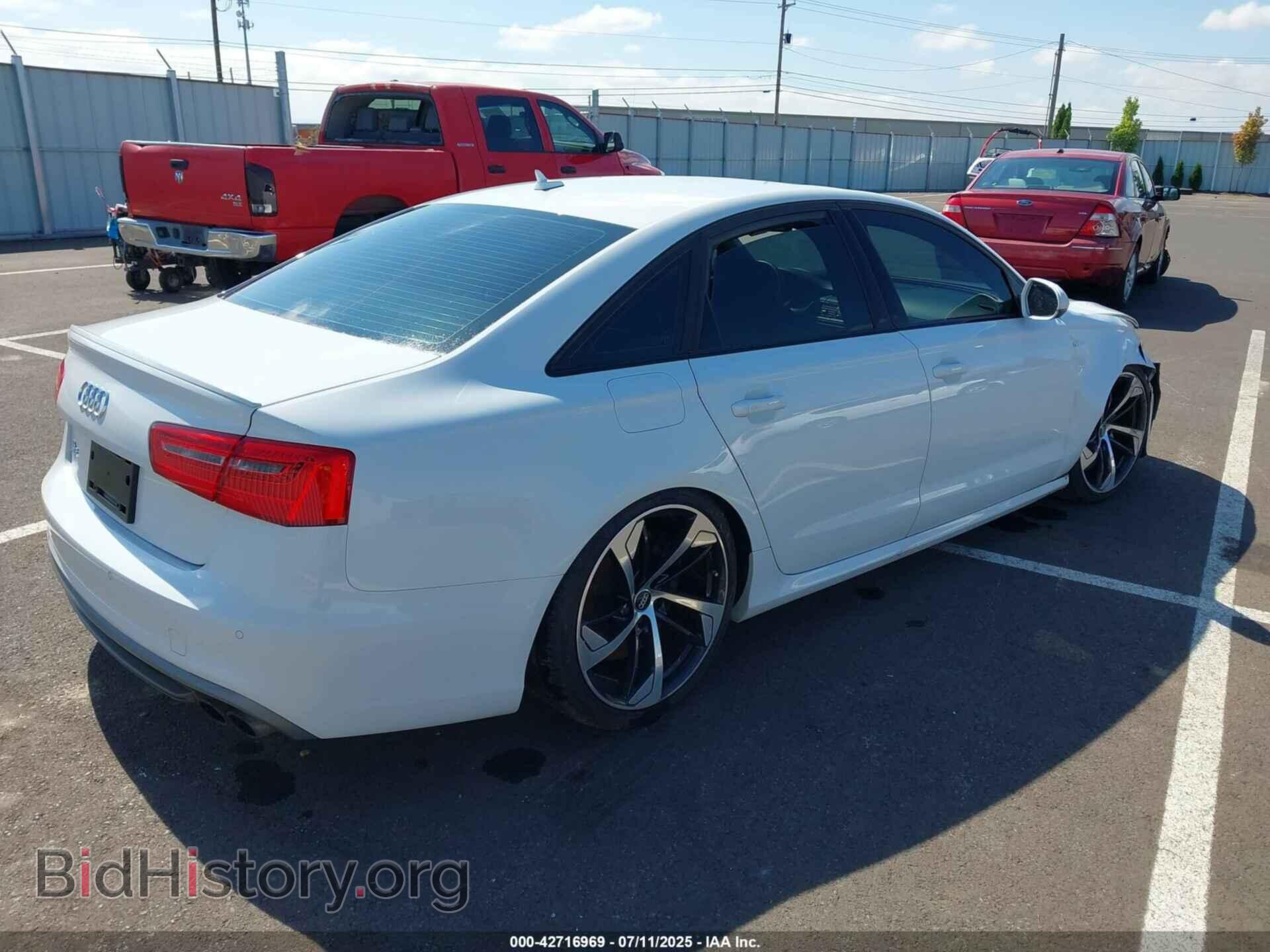 2014 AUDI S6 - VIN: WAUF2AFC4EN055957 - Фото 4