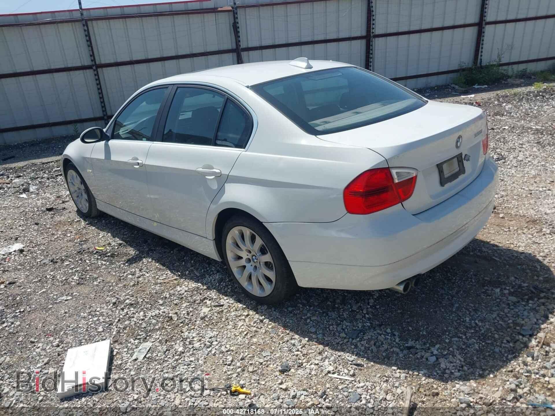 2006 BMW 330I - VIN: WBAVB335X6KR76676 - Фото 3