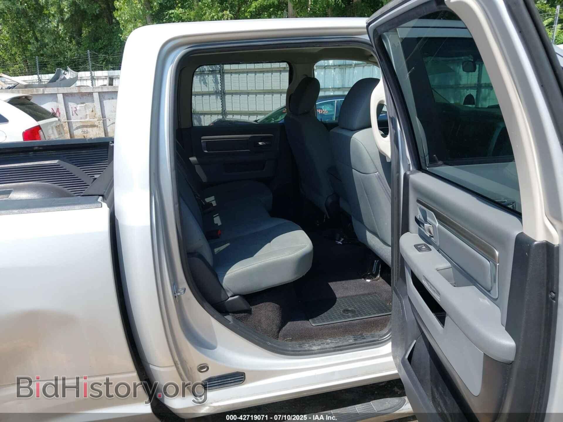 2018 RAM 1500 - VIN: 1C6RR7TT3JS115295 - Фото 8