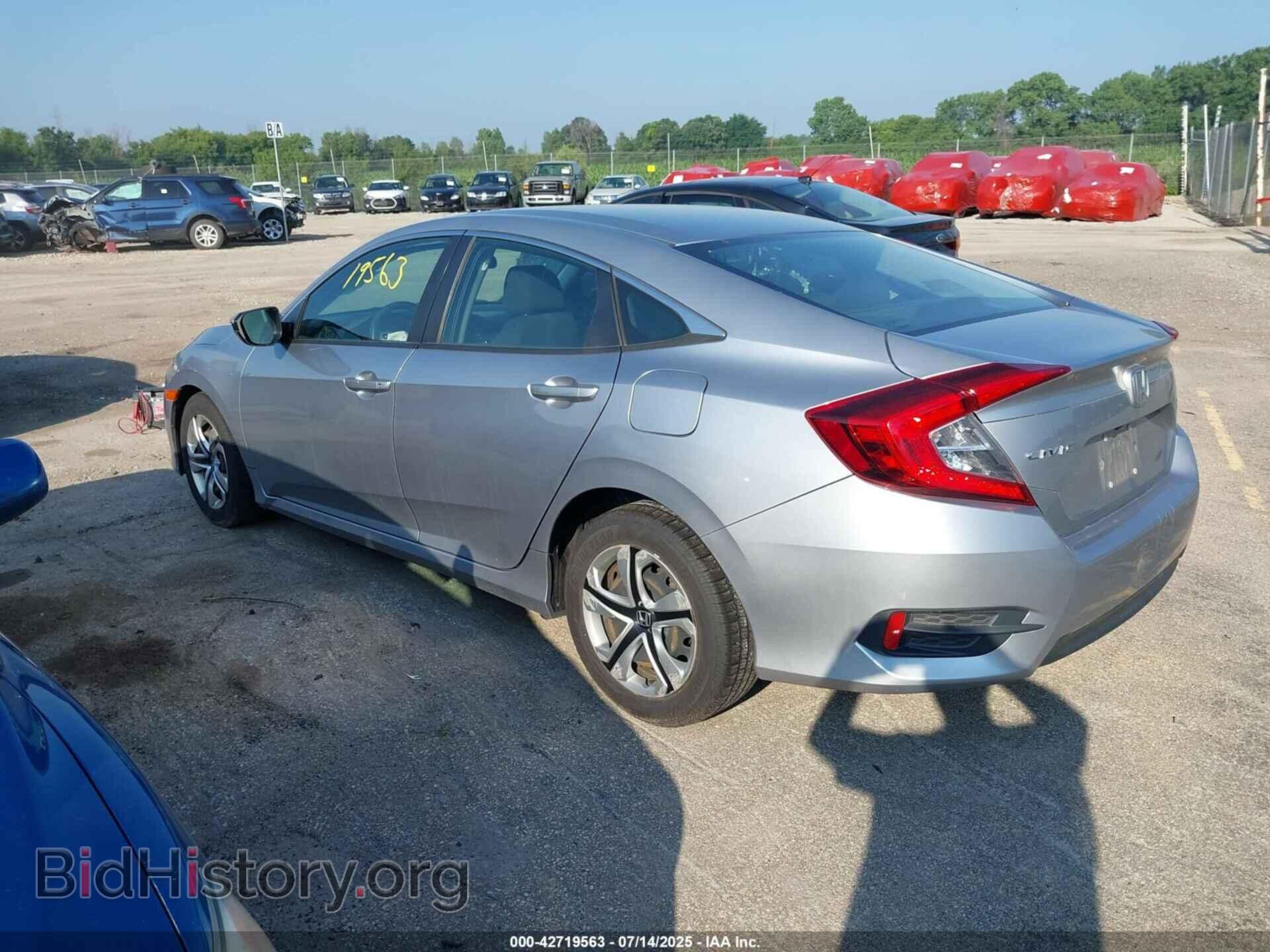 2016 HONDA CIVIC - VIN: 19XFC2F55GE093843 - Фото 3