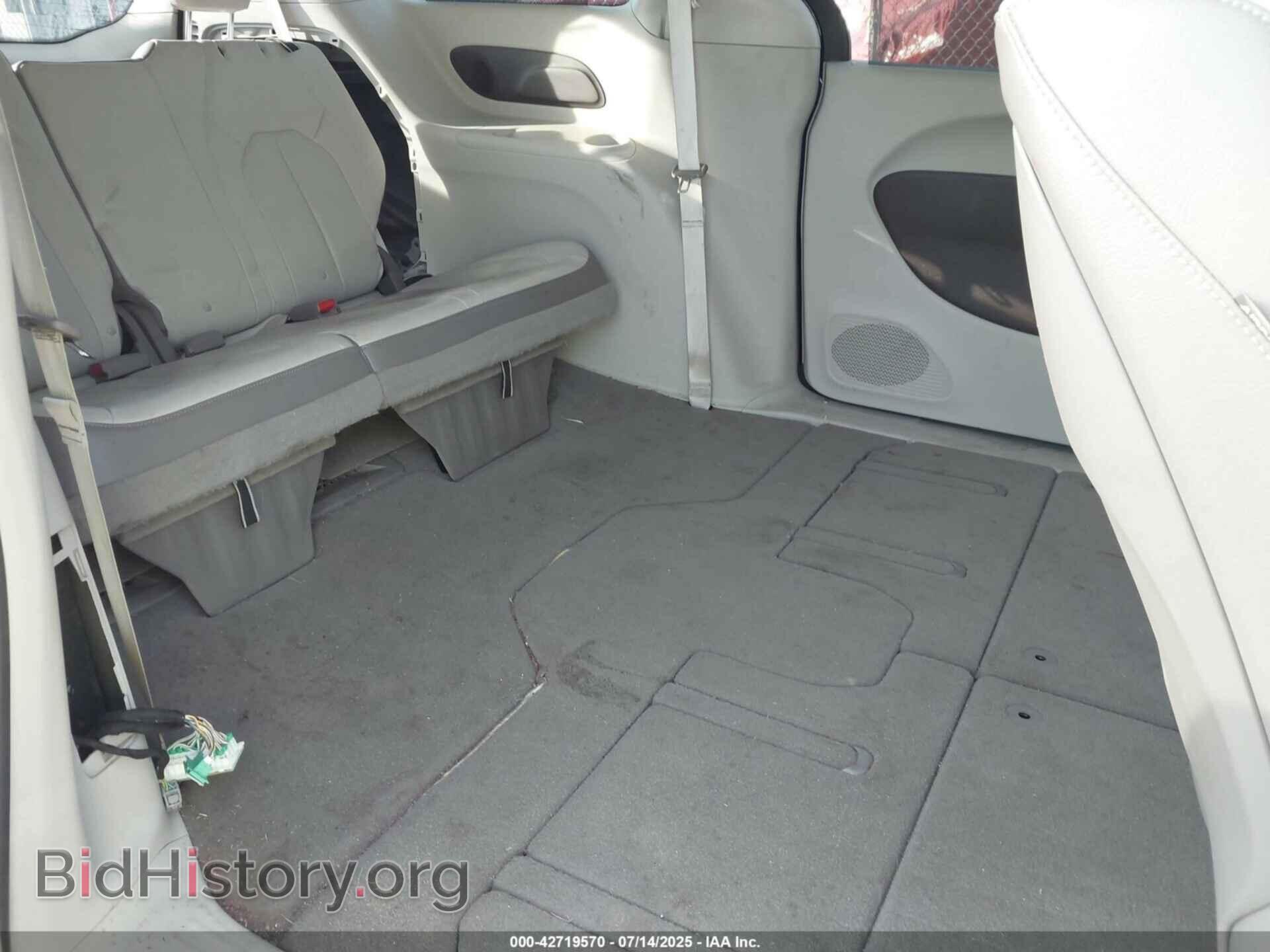 2017 CHRYSLER PACIFICA - VIN: 2C4RC1EG0HR650362 - Photo 8