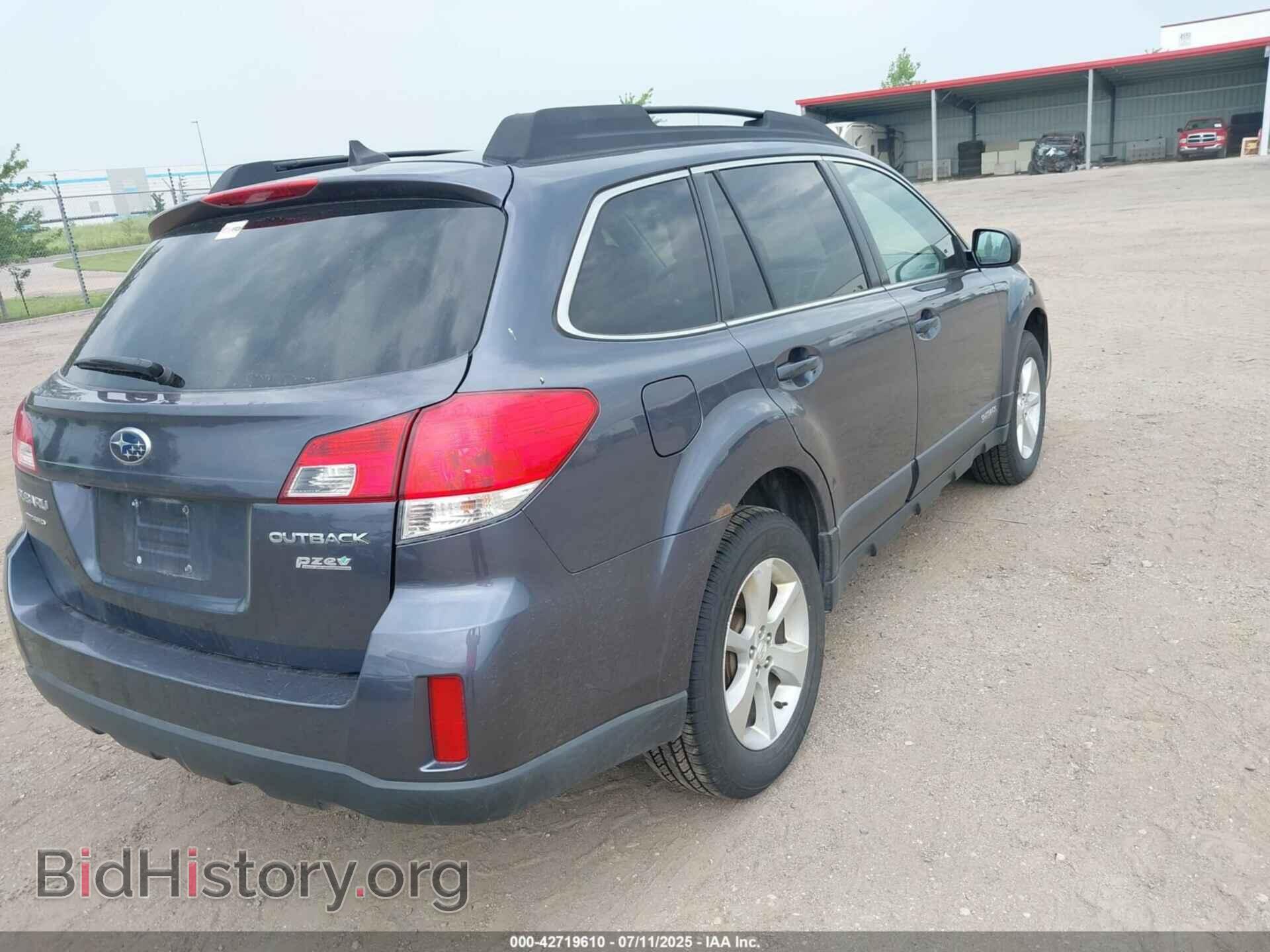2014 SUBARU OUTBACK - VIN: 4S4BRBLC4E3212322 - Фото 4