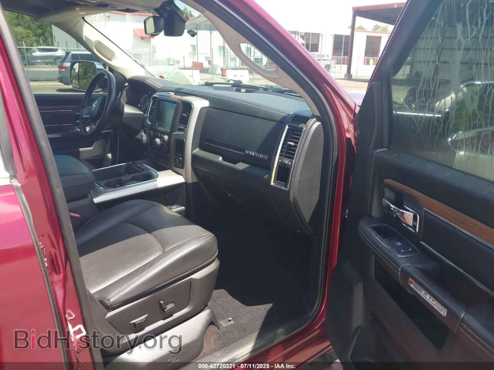 2017 RAM 1500 - VIN: 1C6RR6NT2HS818002 - Фото 5