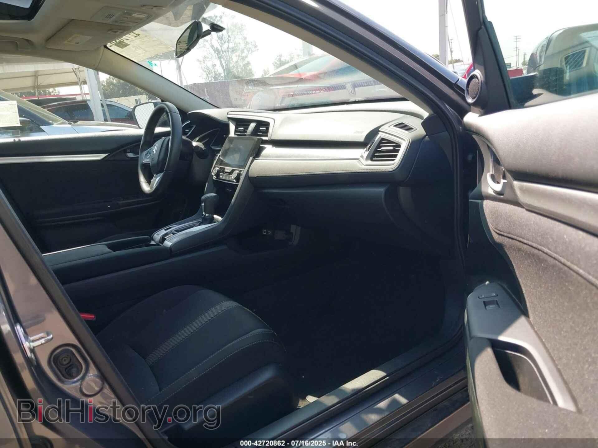 2018 HONDA CIVIC - VIN: 2HGFC2F73JH525988 - Фото 5