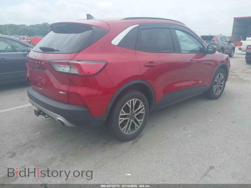 2020 Ford ESCAPE (VIN 1FMCU9H9XLUA10536) — фото 4 из 16