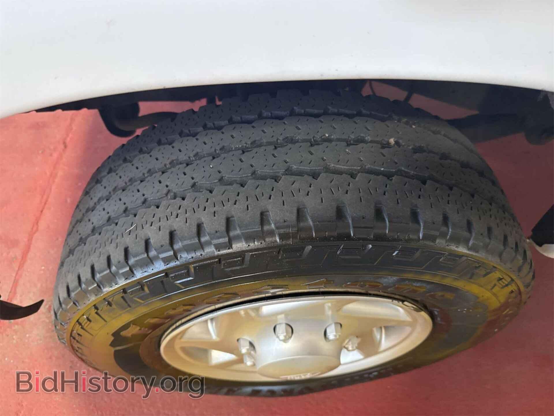2011 FORD E-250 - VIN: 1FTNE2EL2BDB32095 - Photo 2