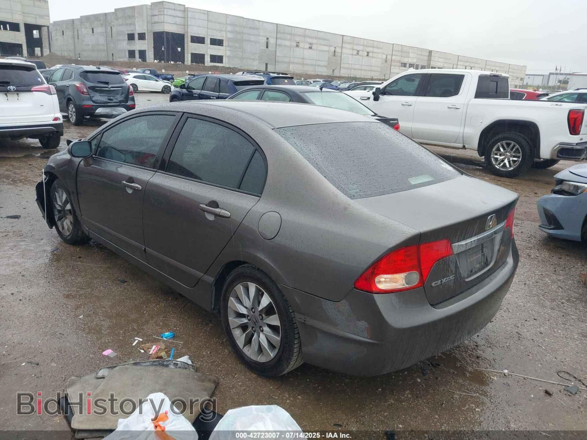 2010 HONDA CIVIC - VIN: 19XFA1F89AE082779 - Фото 3