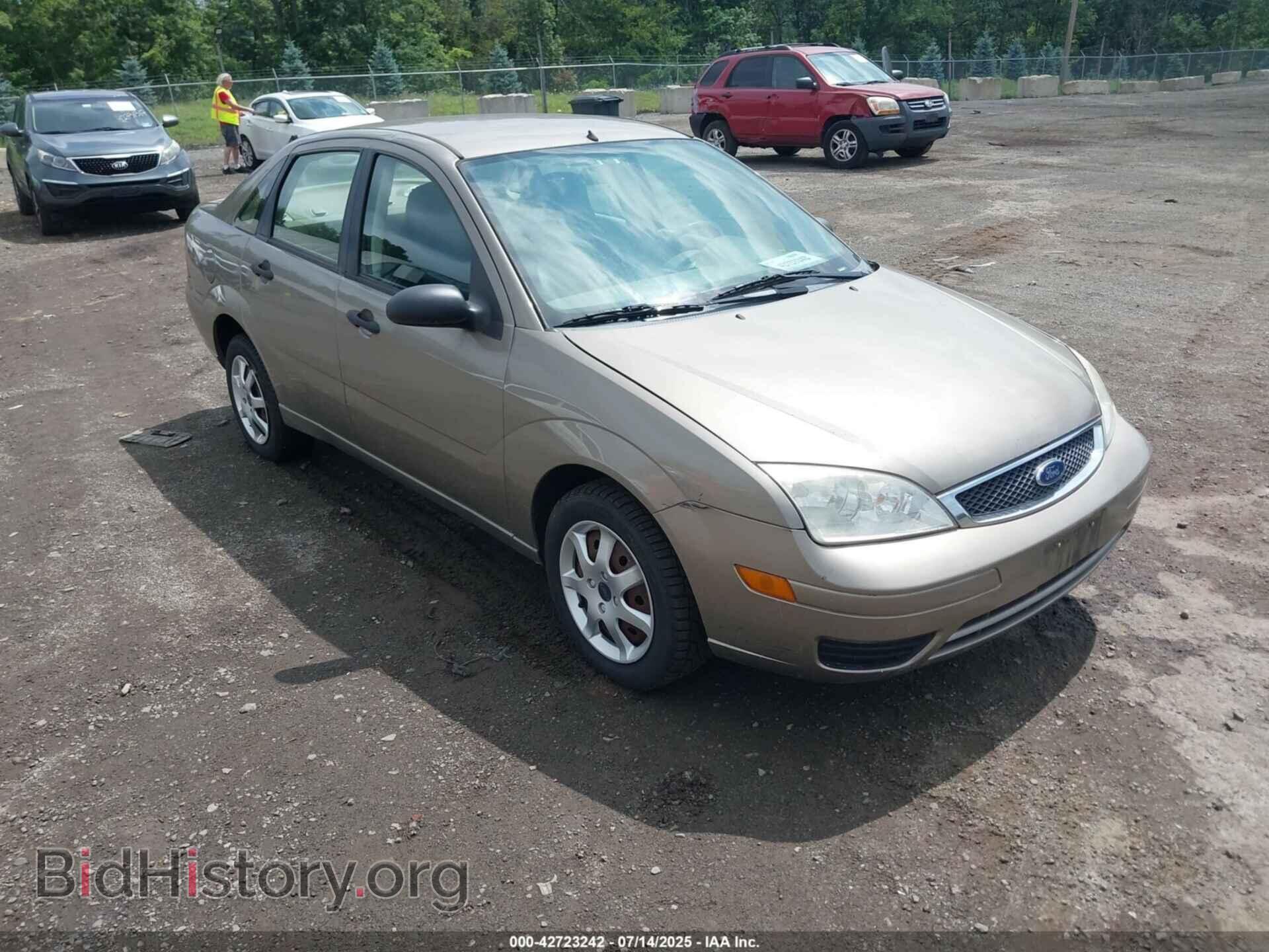 Photo 1FAFP34NX5W306923 - FORD FOCUS 2005