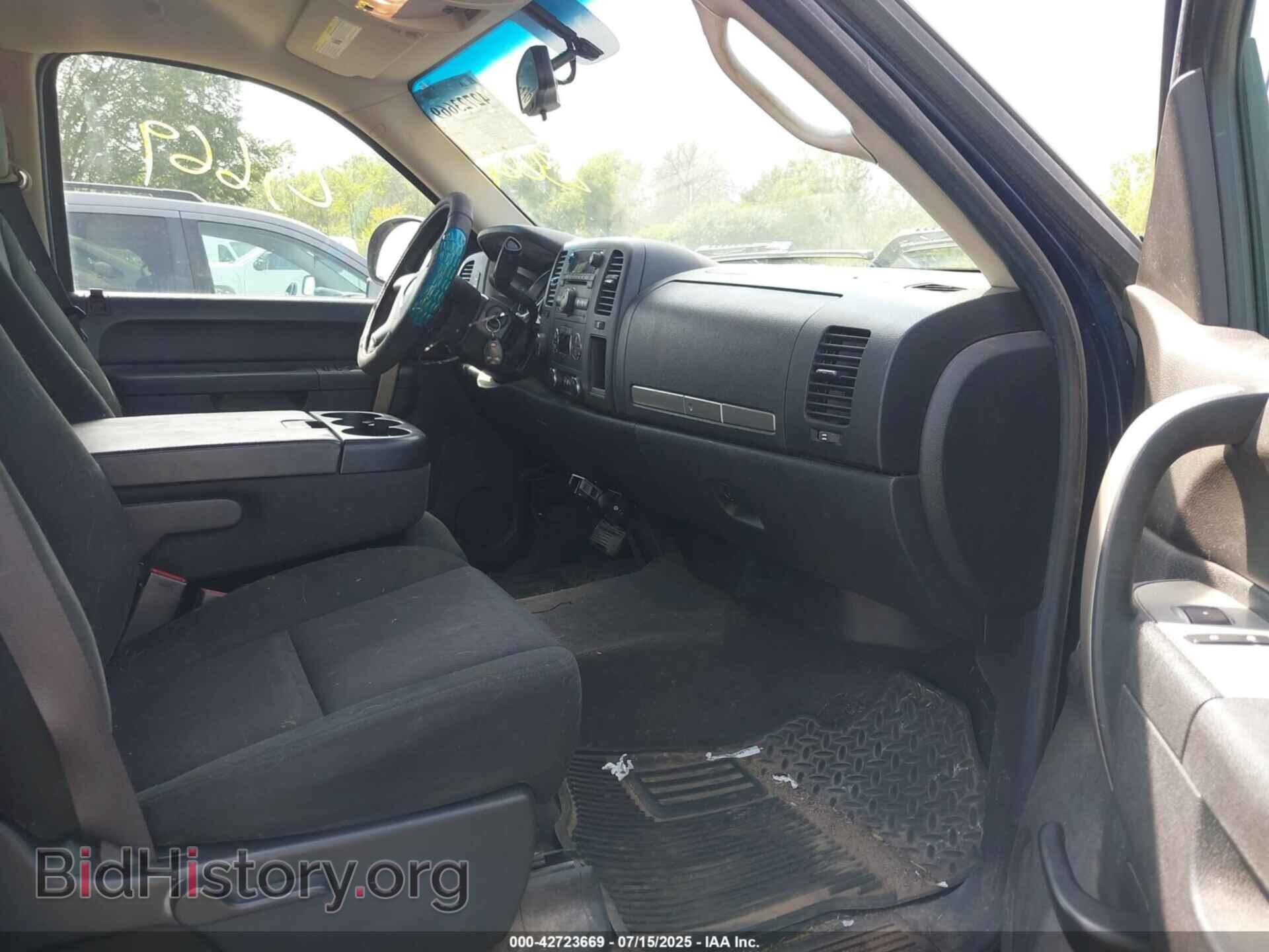 2011 CHEVROLET SILVERADO 1500 - VIN: 3GCPKSE32BG303349 - Фото 5