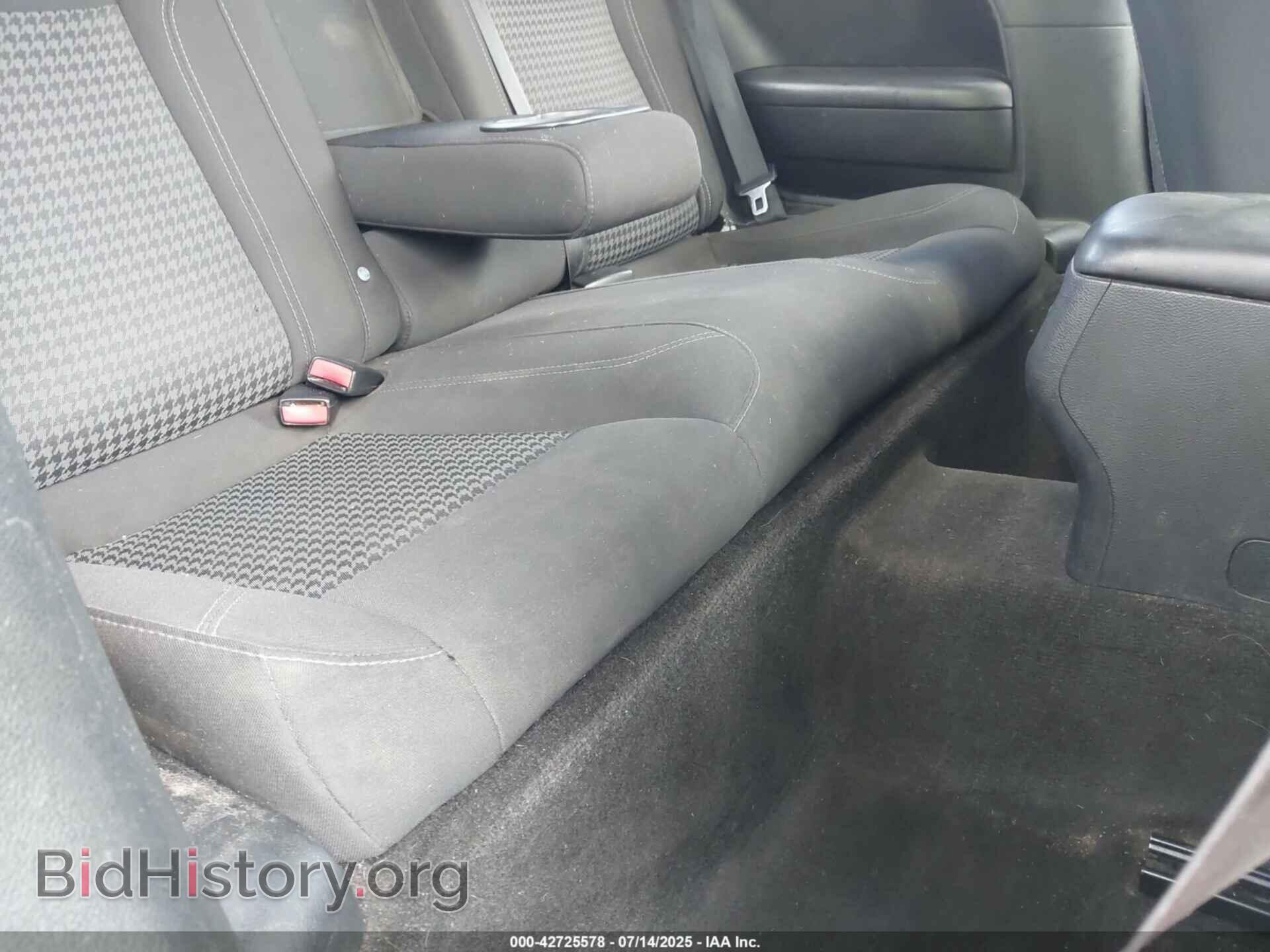 2015 DODGE CHALLENGER - VIN: 2C3CDZAGXFH782429 - Фото 8