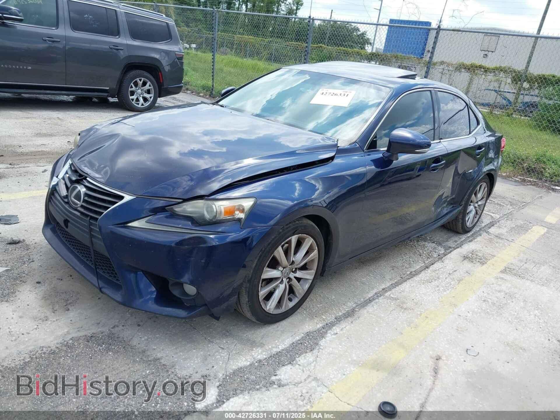 2014 LEXUS IS 250 - VIN: JTHBF1D22E5019201 - Photo 2